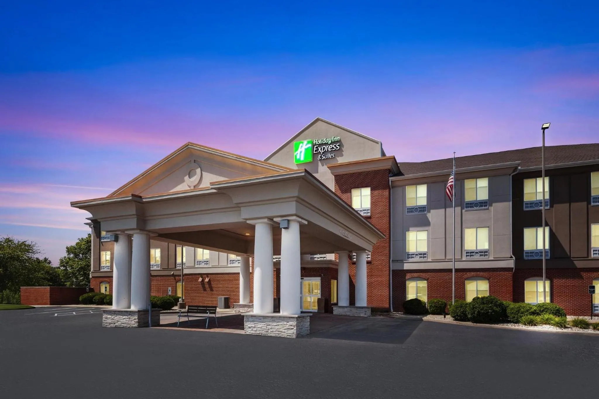 Property building in Holiday Inn Express Hotel & Suites Urbana-Champaign-U of I Area by IHG