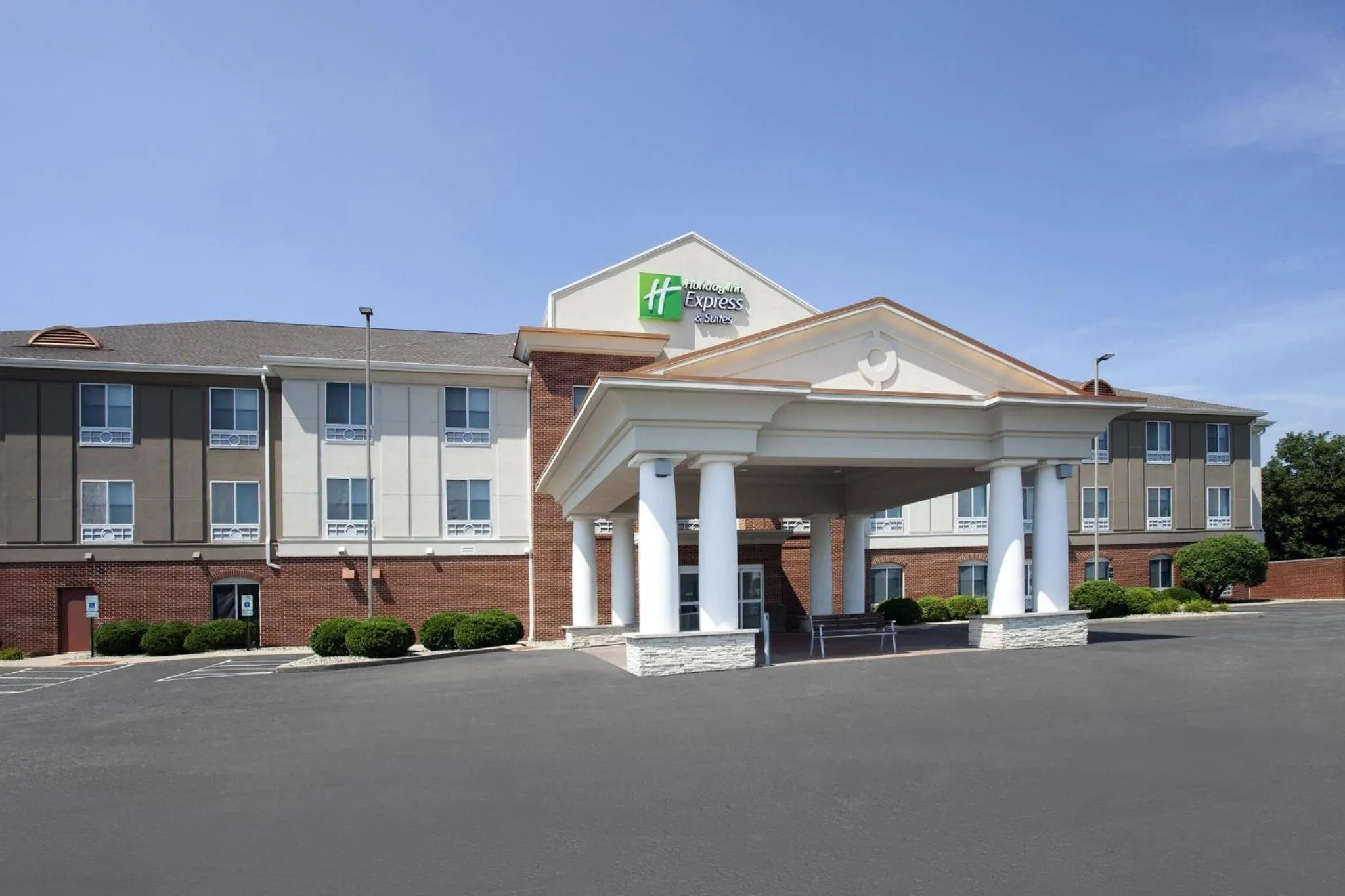 Property building in Holiday Inn Express Hotel & Suites Urbana-Champaign-U of I Area by IHG