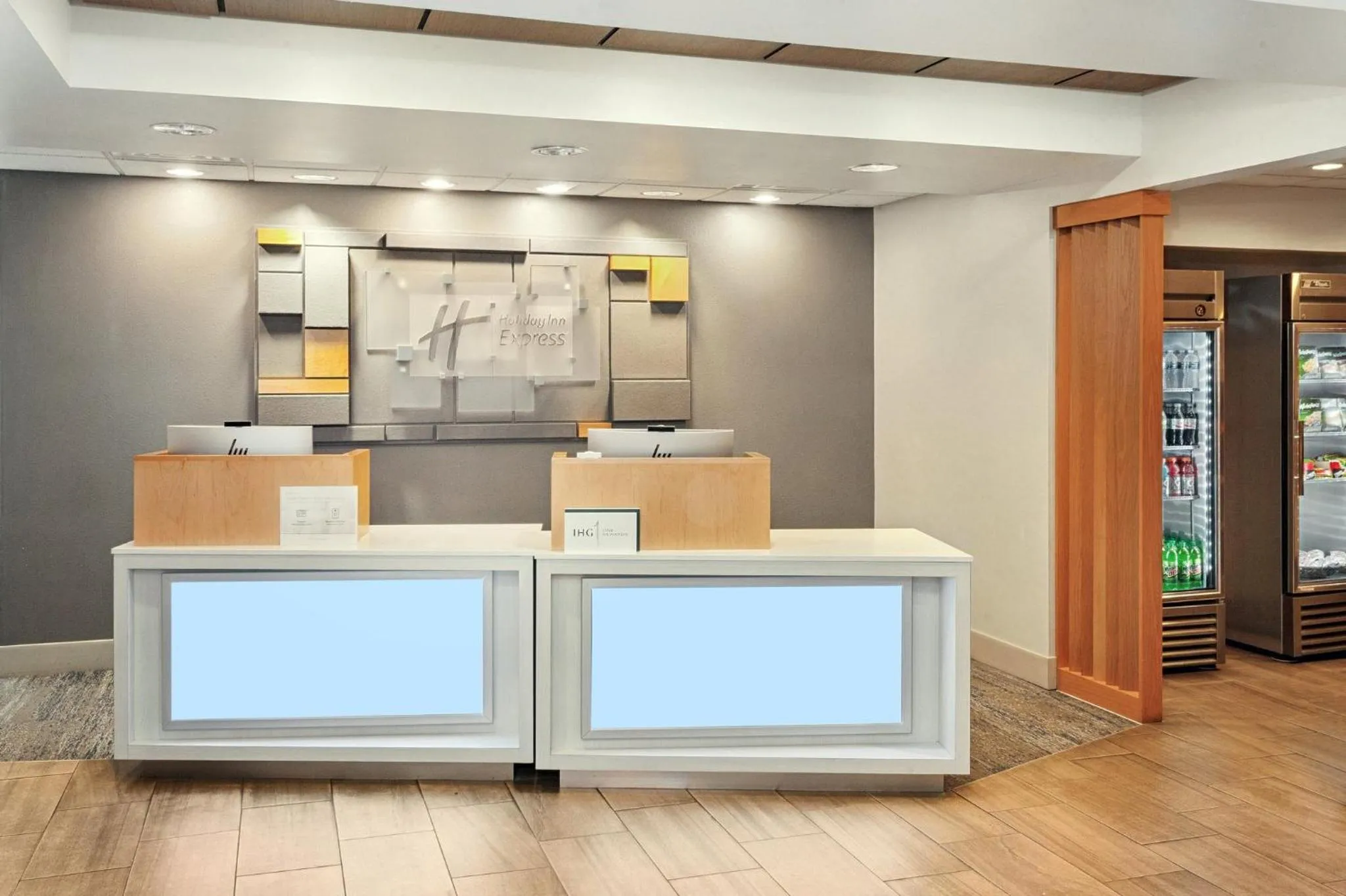 Property building in Holiday Inn Express Hotel & Suites Urbana-Champaign-U of I Area by IHG