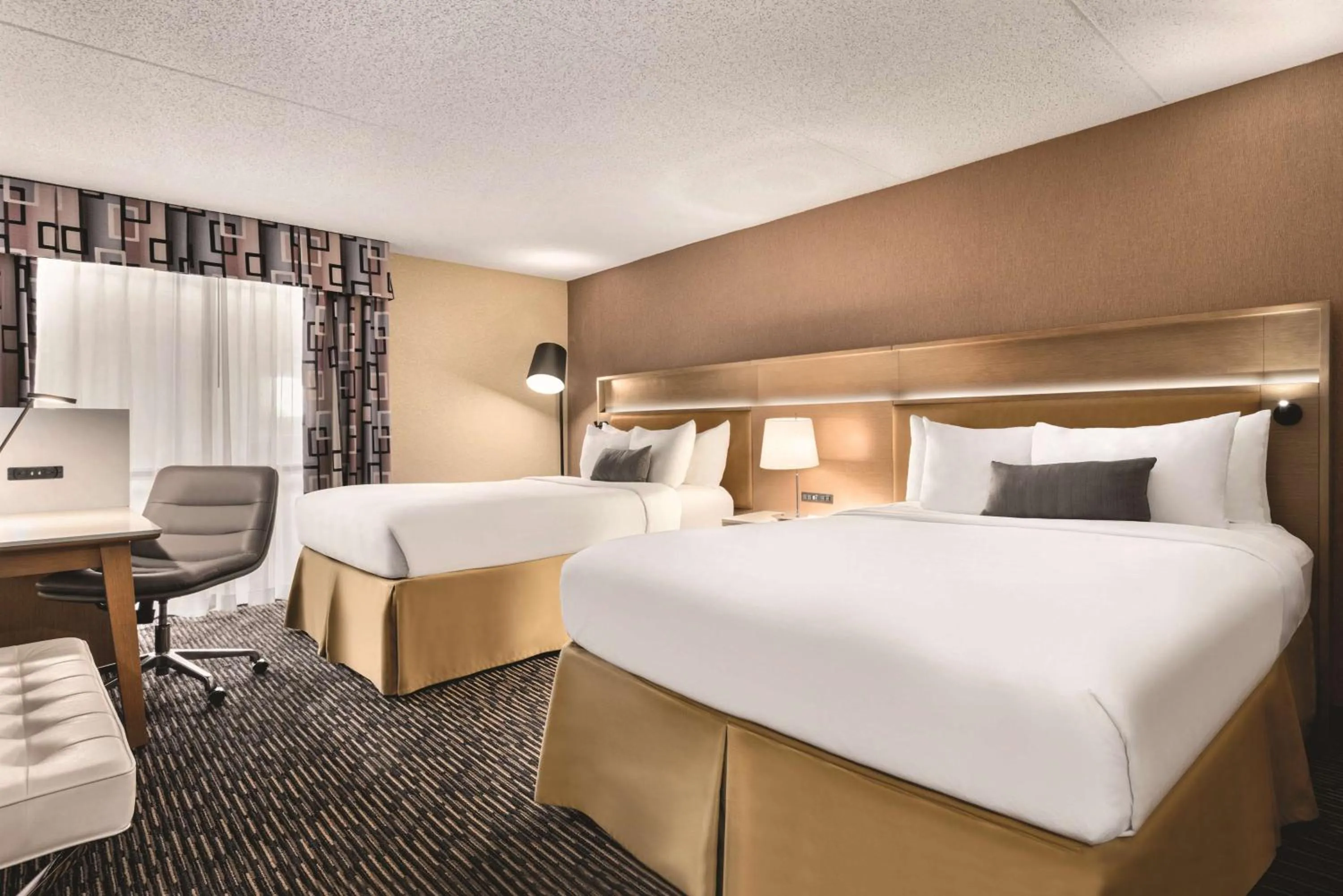 Photo of the whole room in Wyndham Garden Conference Center Champaign - Urbana