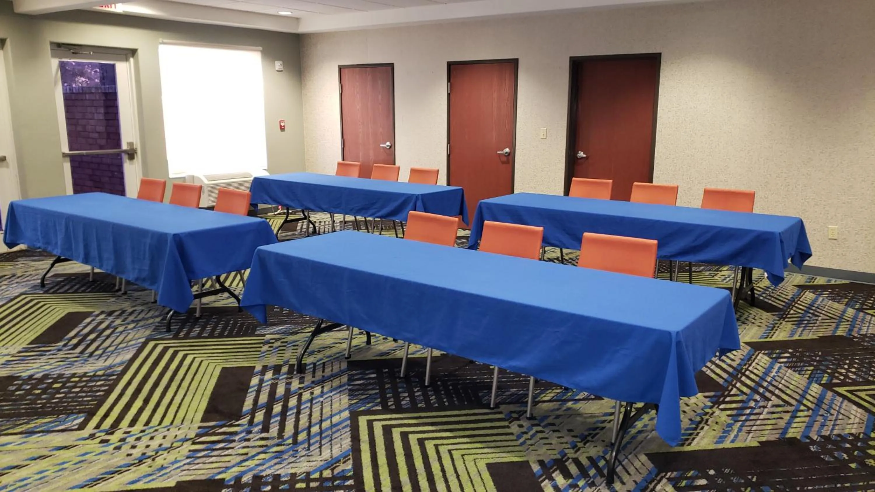 Meeting/conference room in Holiday Inn Express Hotel and Suites Weslaco by IHG