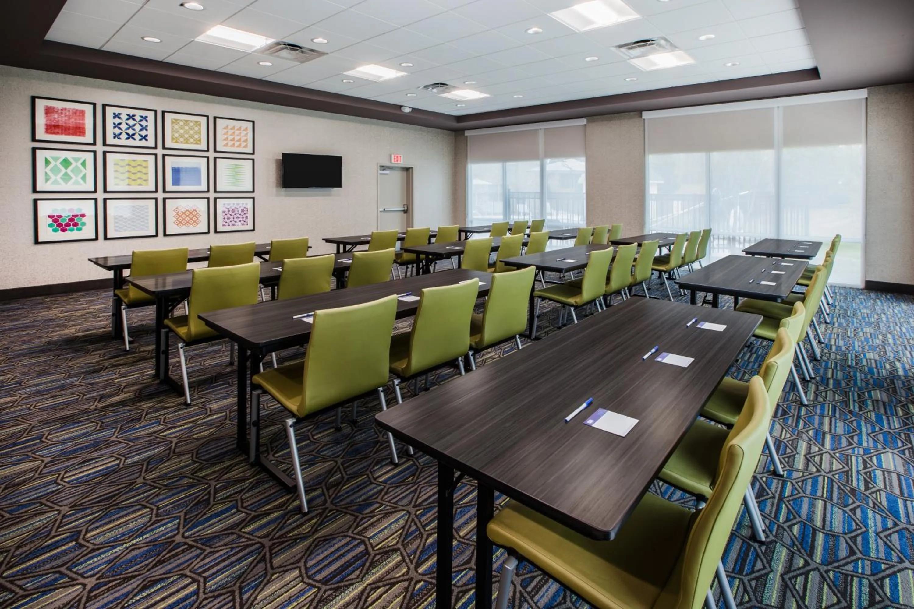 Meeting/conference room in Holiday Inn Express Hotel & Suites Canton by IHG