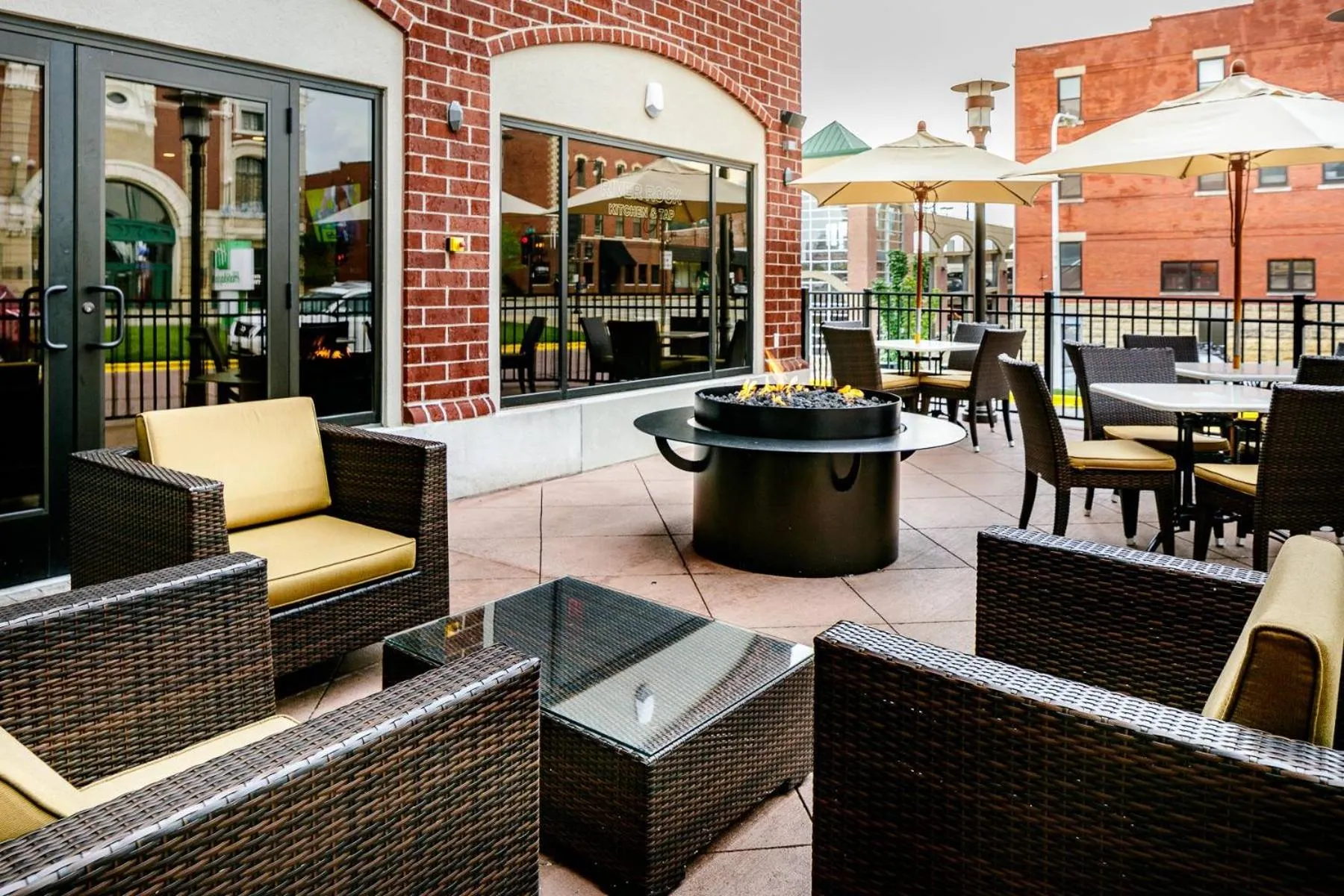 Patio in Holiday Inn Dubuque/Galena by IHG