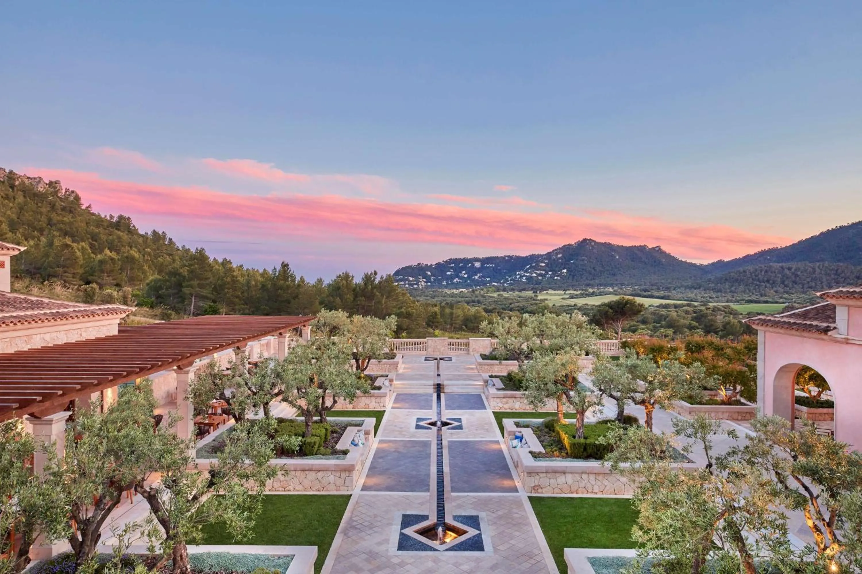 Property building in CAP VERMELL GRAND HOTEL