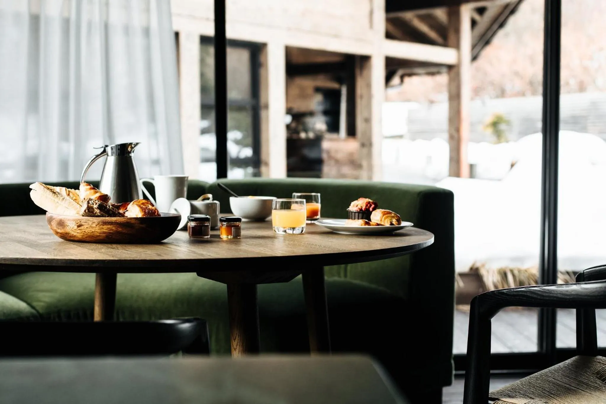 Breakfast in L'Alpaga, a Beaumier hotel