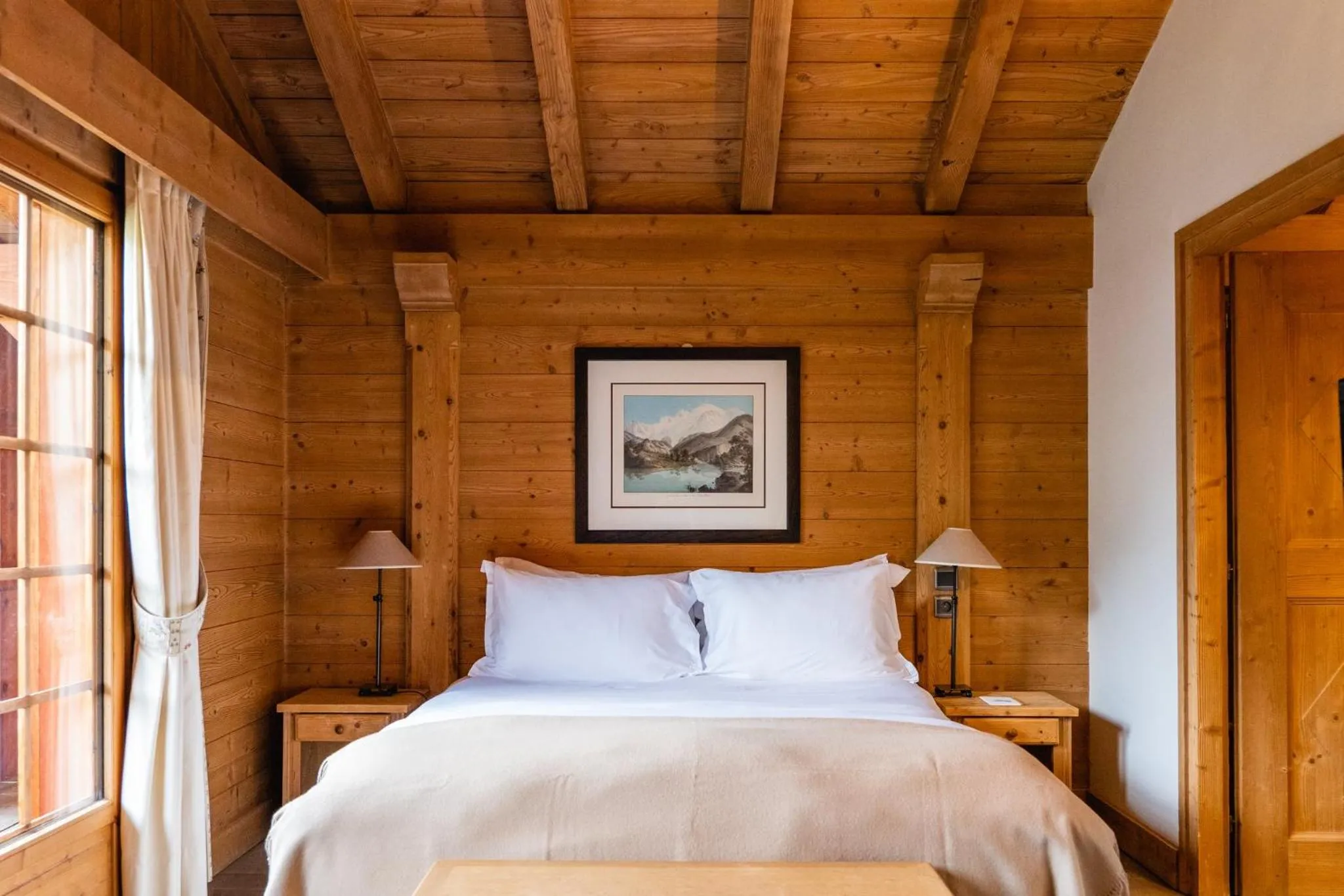 Photo of the whole room, Bed in L'Alpaga, a Beaumier hotel