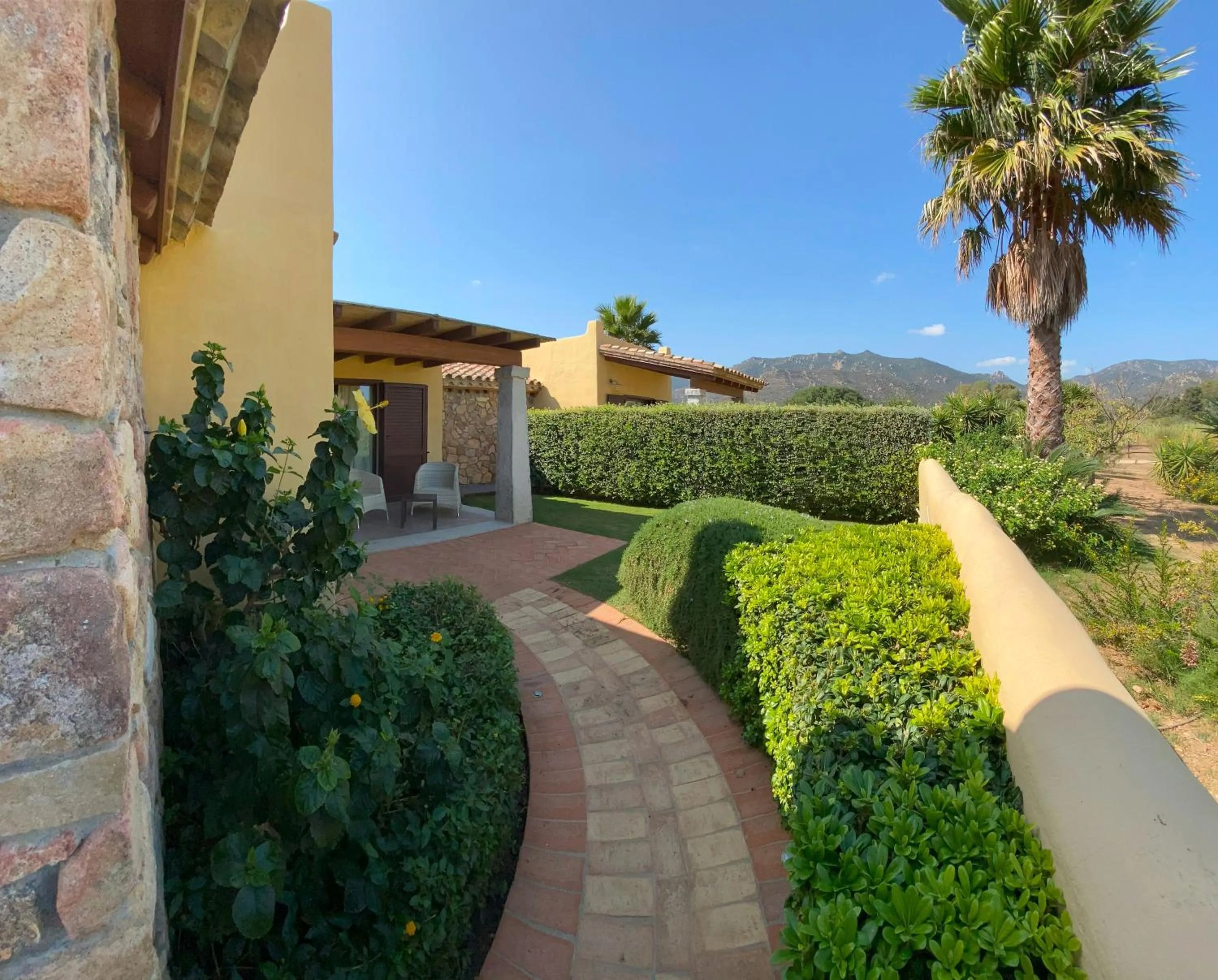 Garden in Le Anfore Hotel