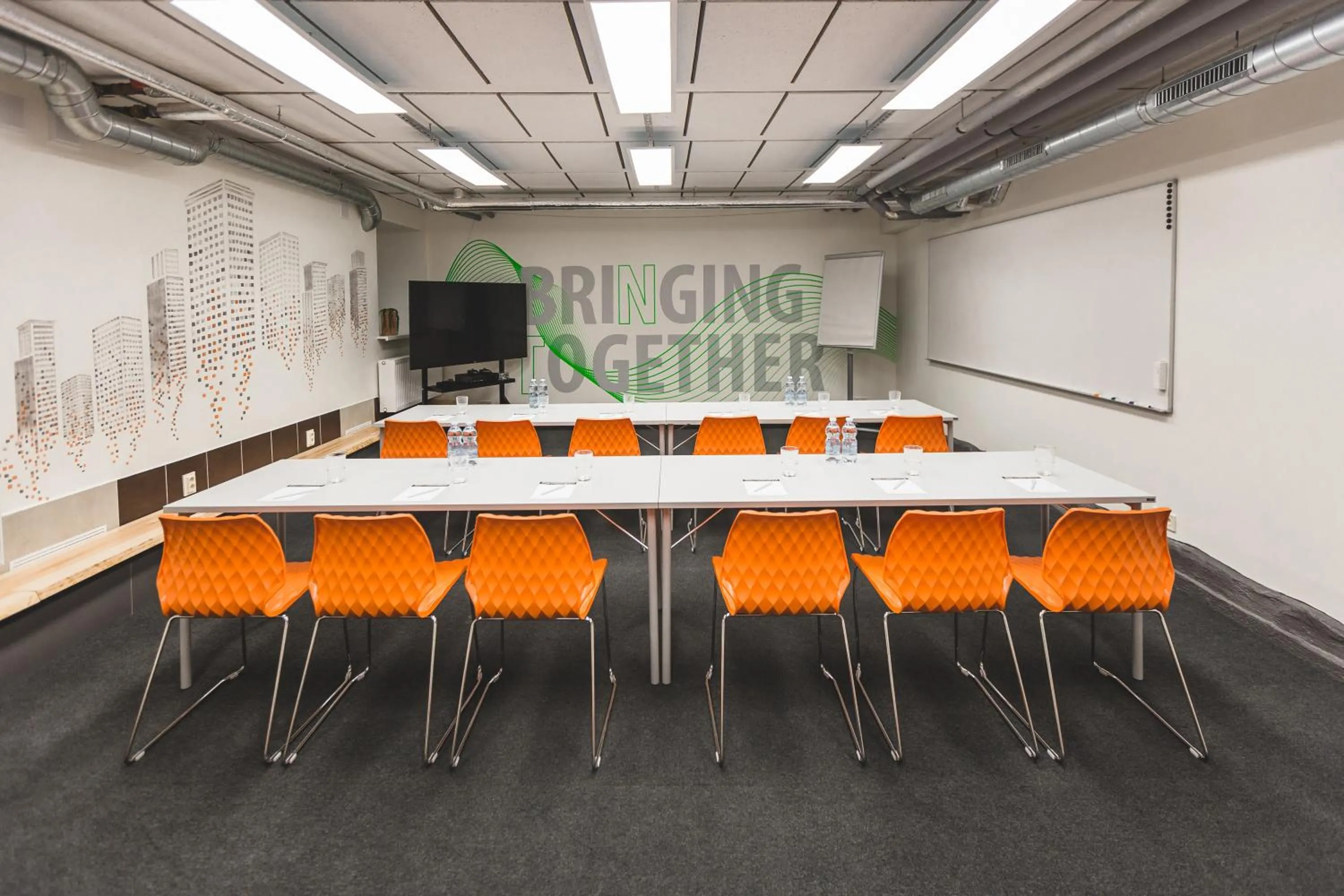 Communal lounge/ TV room in Riga Lux Apartments - Skolas