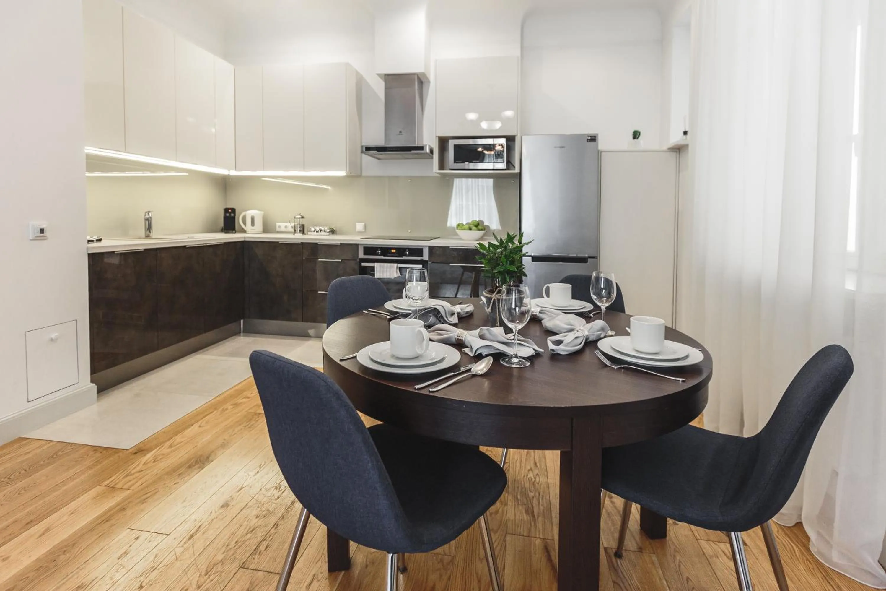 Dining area in Riga Lux Apartments - Skolas