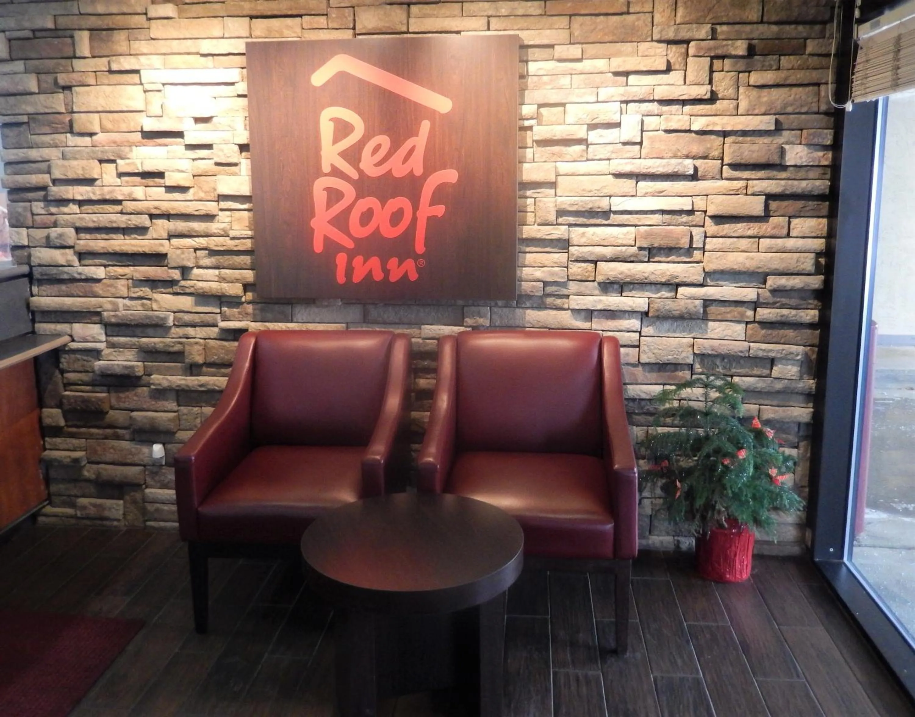 Lobby or reception in Red Roof Inn Cleveland - Medina