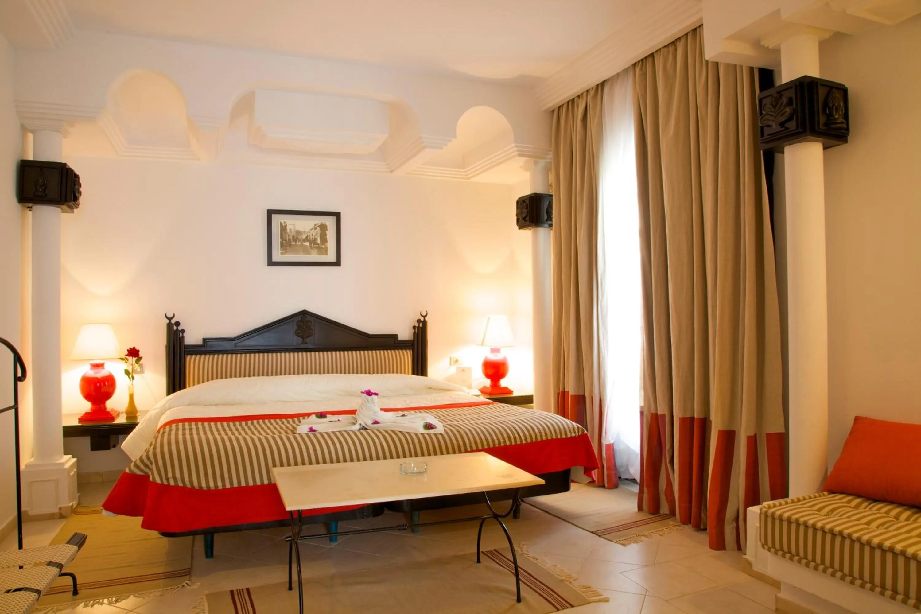 Bedroom, Bed in Cesar Thalasso