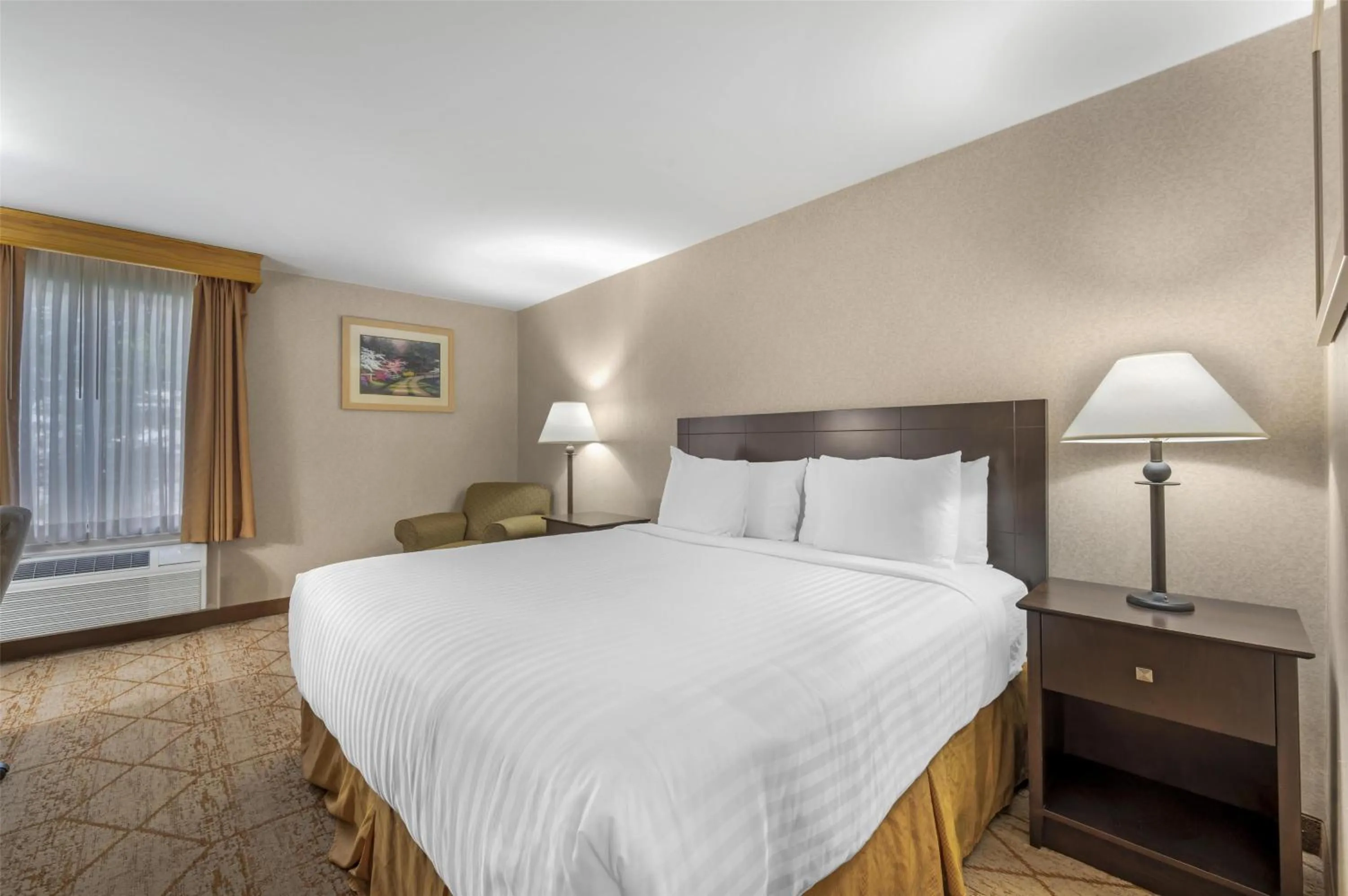 Bedroom, Bed in Best Western Manassas