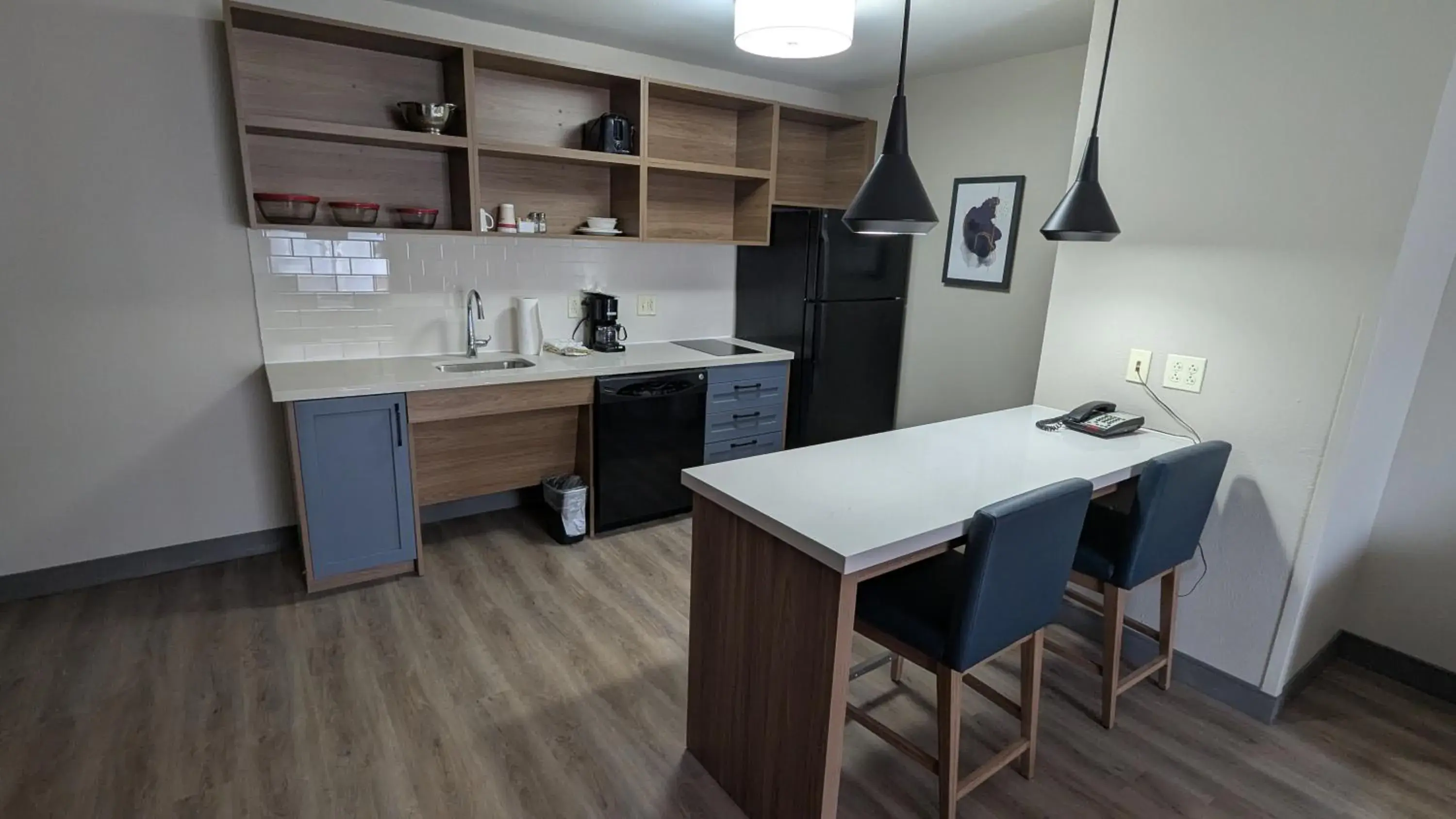 One-Bedroom Suite with Roll In Shower - Communications Accessible in Candlewood Suites Conway by IHG One-Bedroom Suite with Roll In Shower - Communications Accessible in Candlewood Suites Conway by IHG