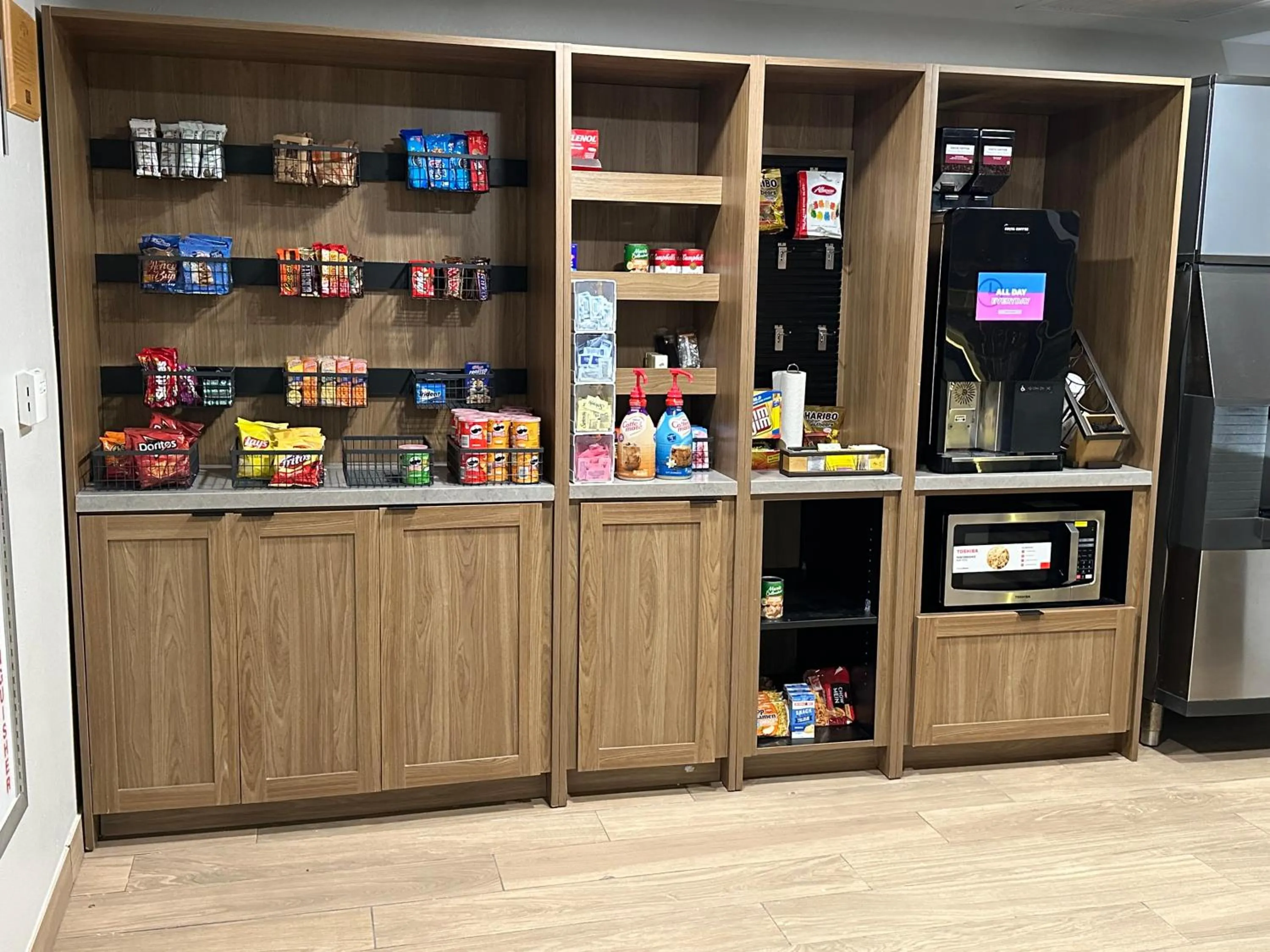 On-site shops in Candlewood Suites Conway by IHG