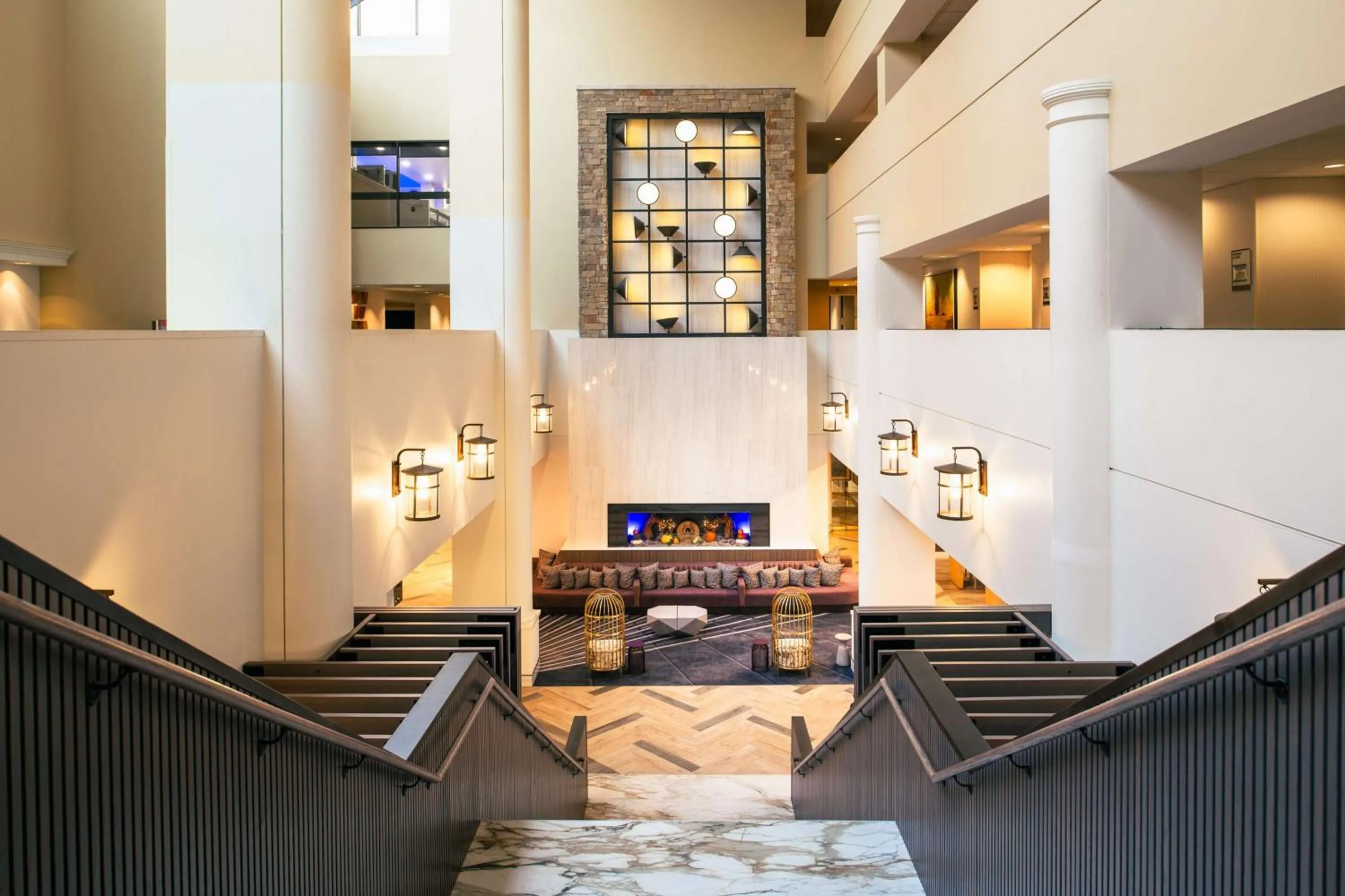 Lobby or reception in Hilton Lexington Downtown