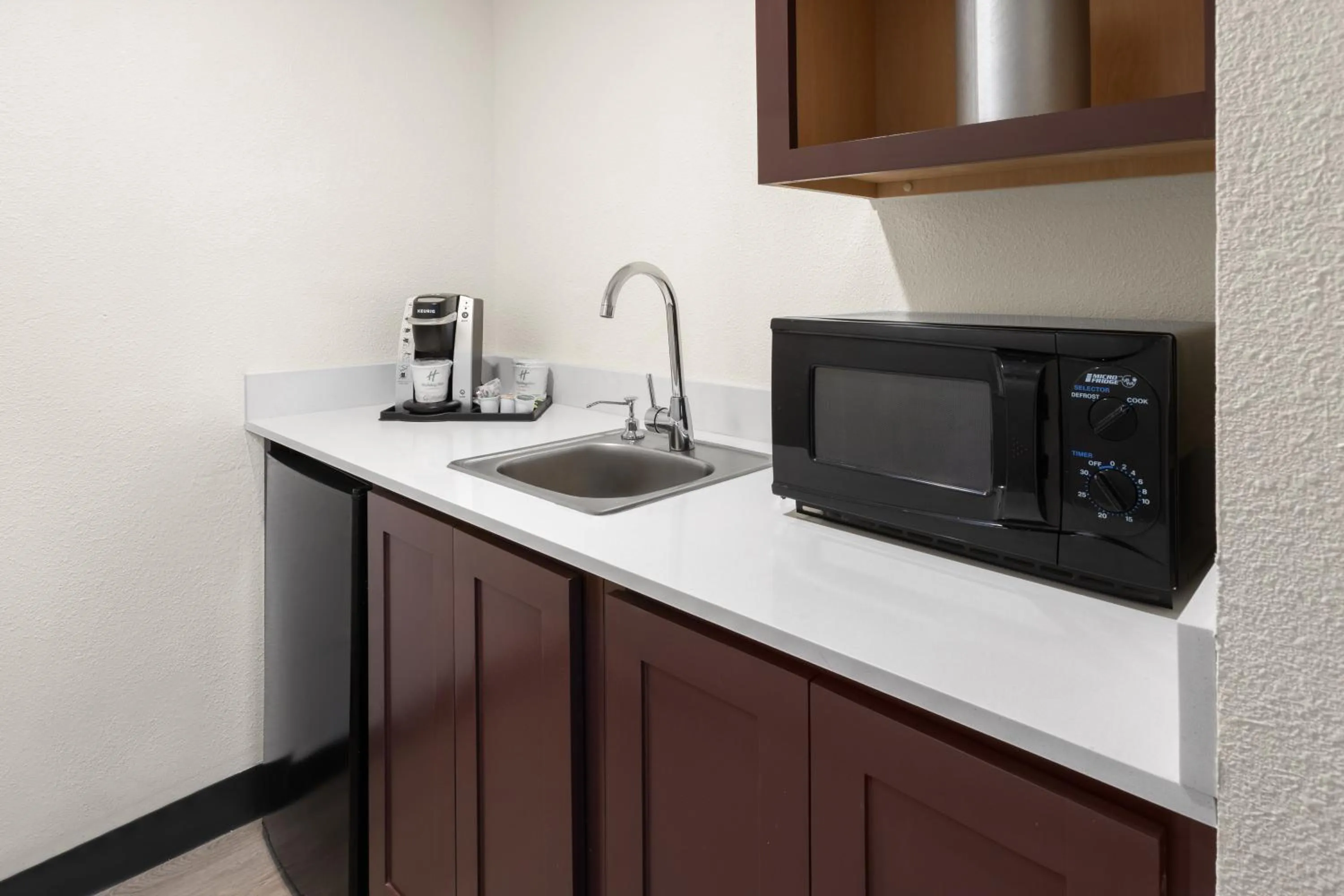 kitchen in Holiday Inn El Paso West – Sunland Park by IHG