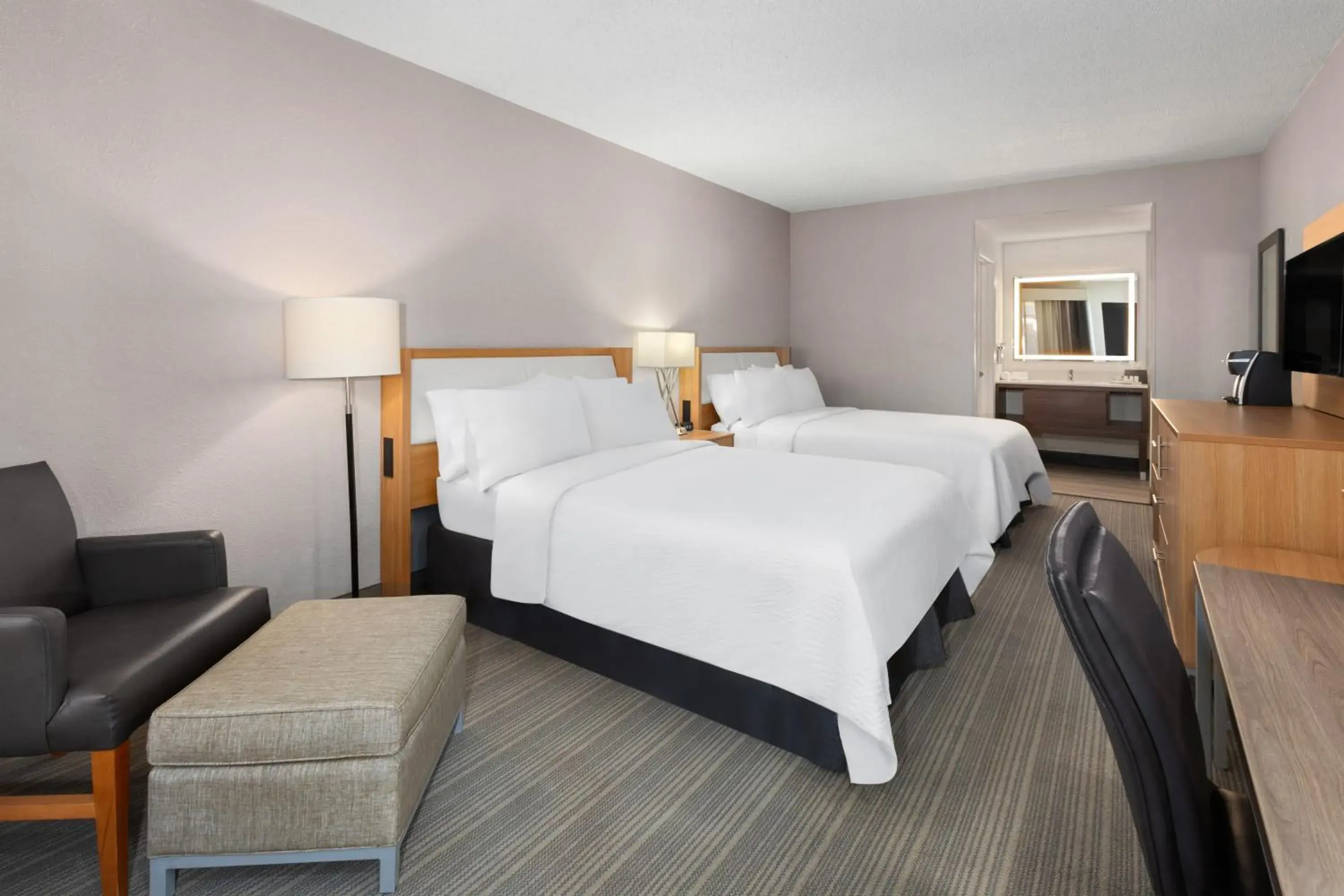 Double Room with Two Double Beds - Non-Smoking in Holiday Inn El Paso West – Sunland Park by IHG Double Room with Two Double Beds - Non-Smoking in Holiday Inn El Paso West – Sunland Park by IHG