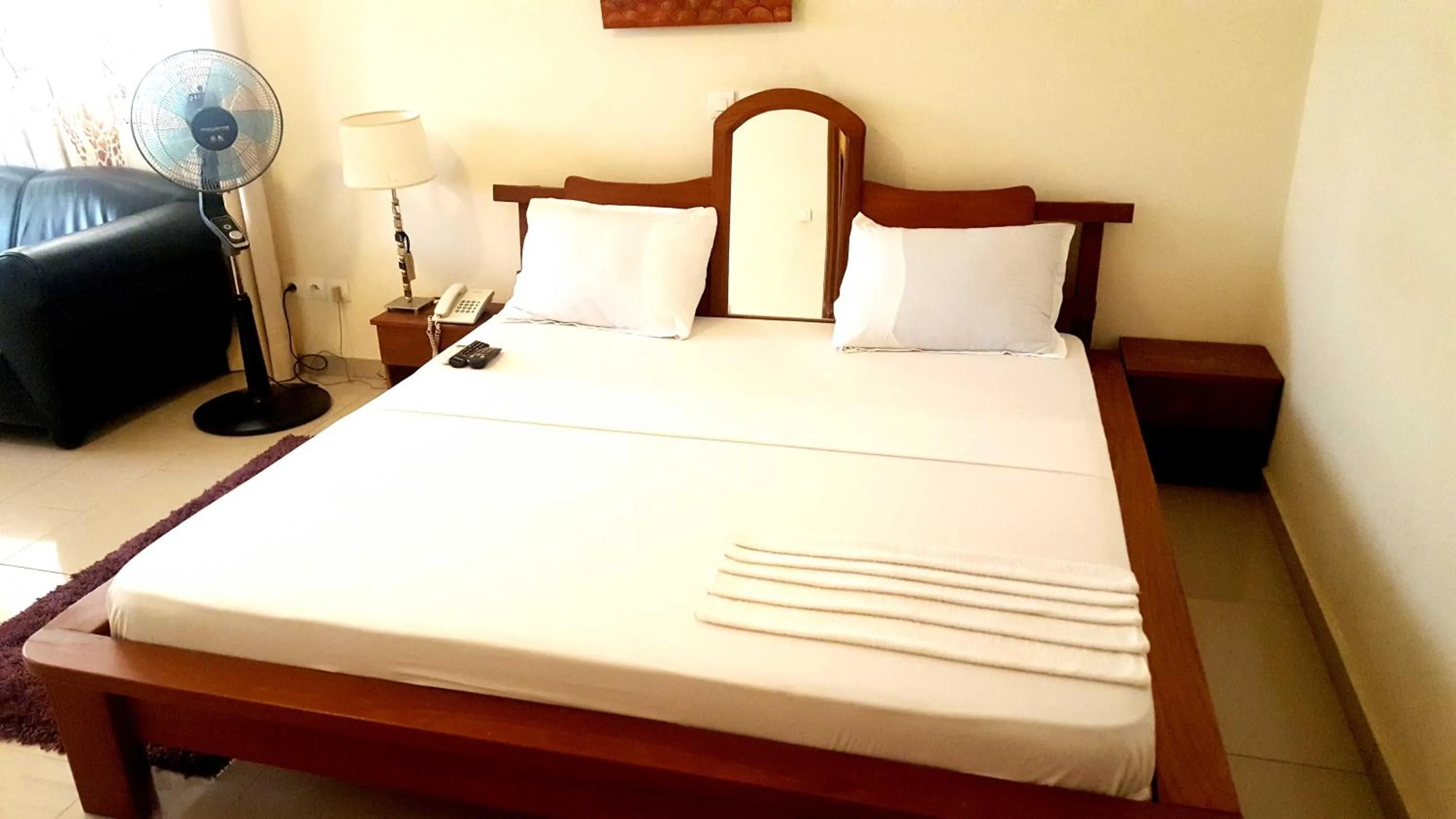 Bed in Hôtels Résidences Easy