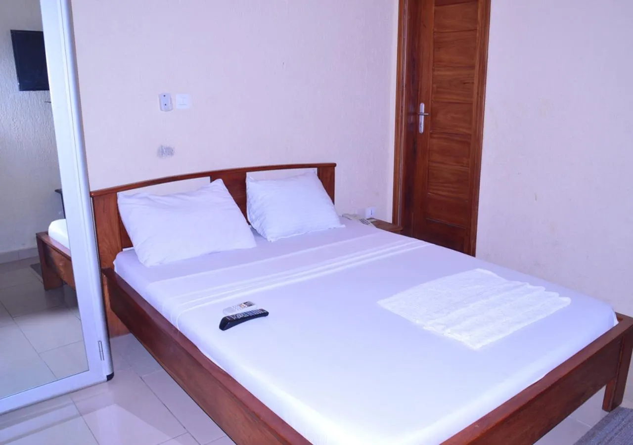 Photo of the whole room, Bed in Hôtels Résidences Easy