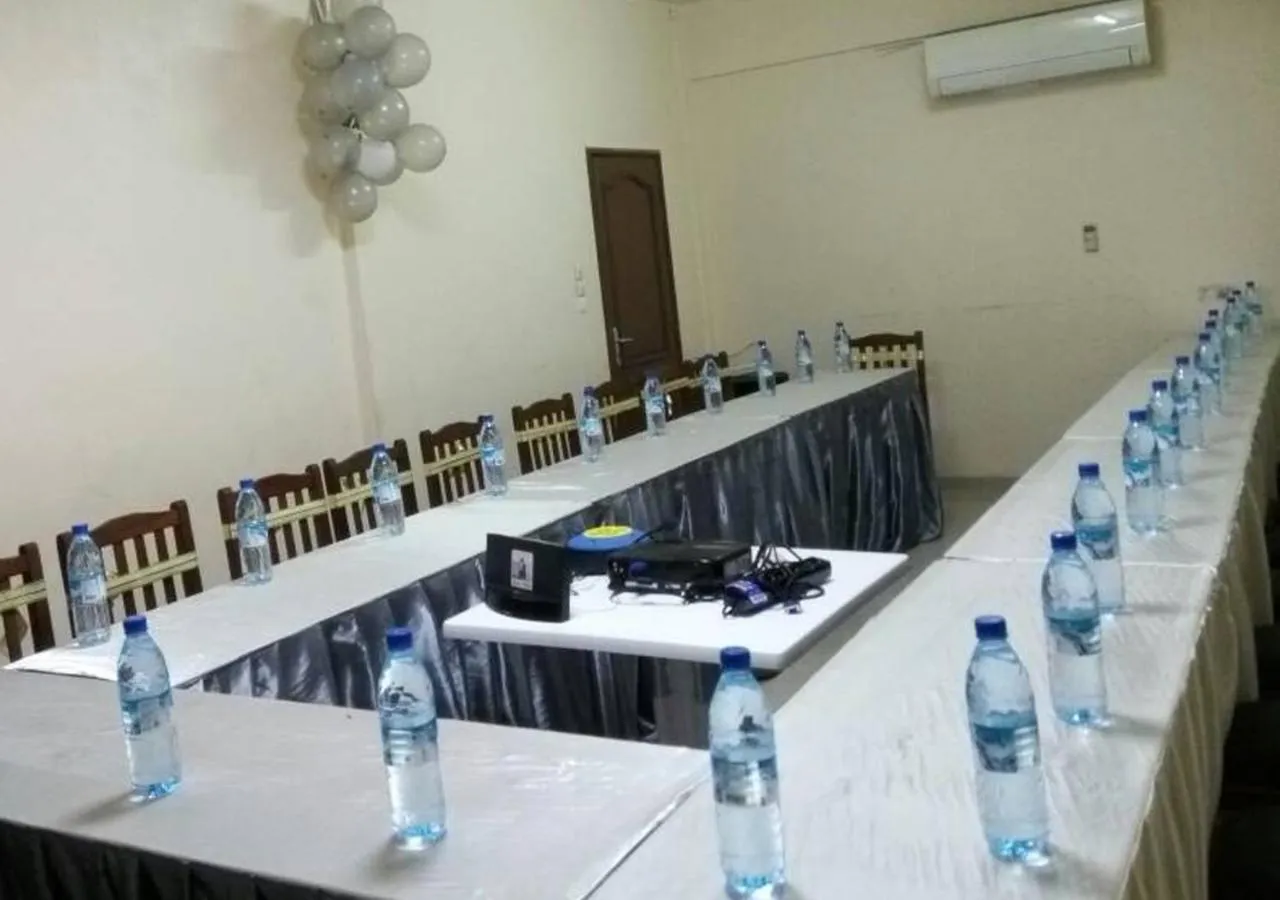 Meeting/conference room in Hôtels Résidences Easy