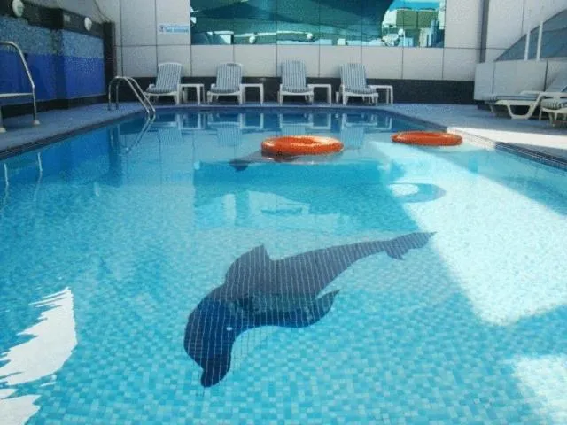 Swimming pool in Deira Suites Deluxe Hotel Suites