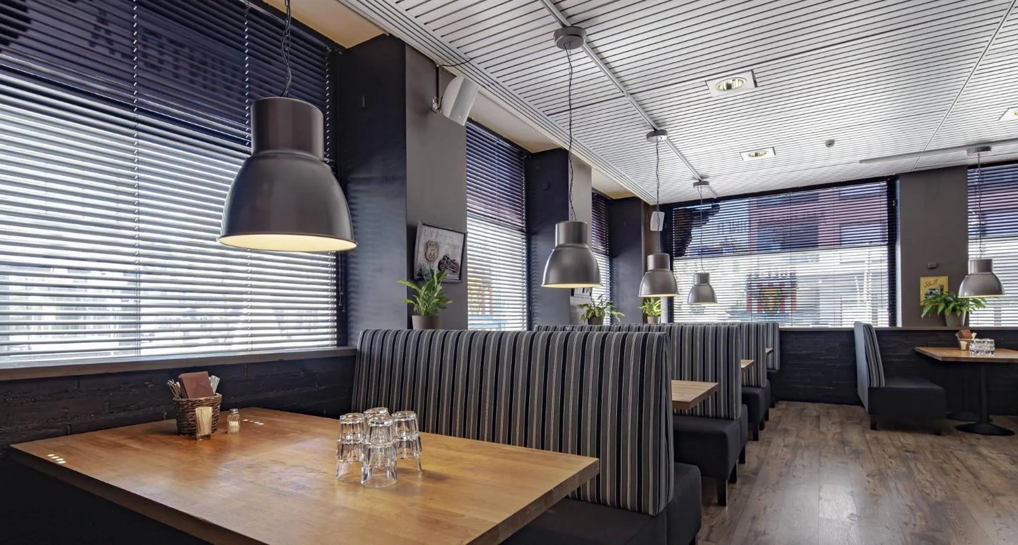 Restaurant/places to eat in Hotel Seurahuone Riihimäki