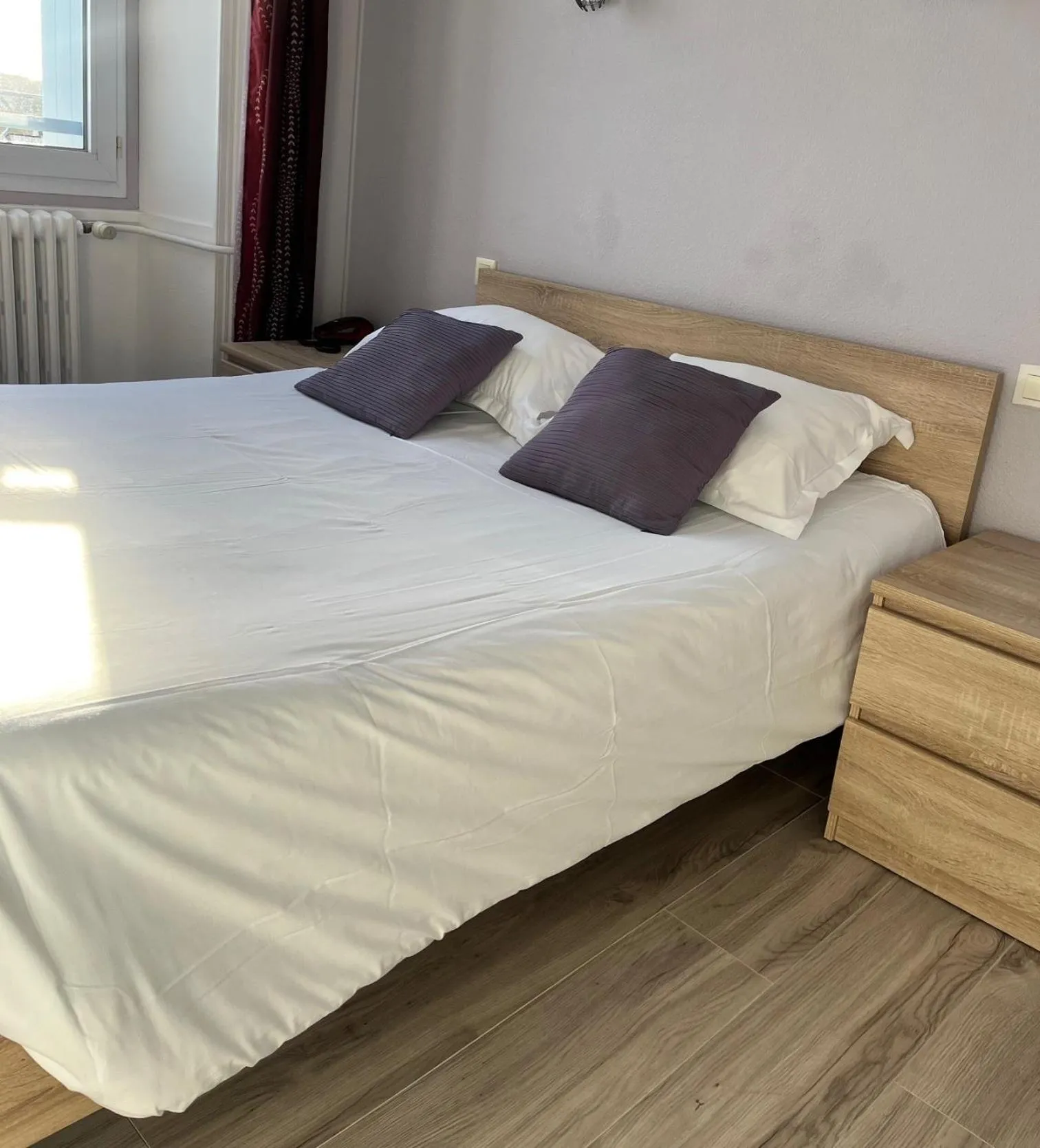 Bed in Hôtel de Bretagne