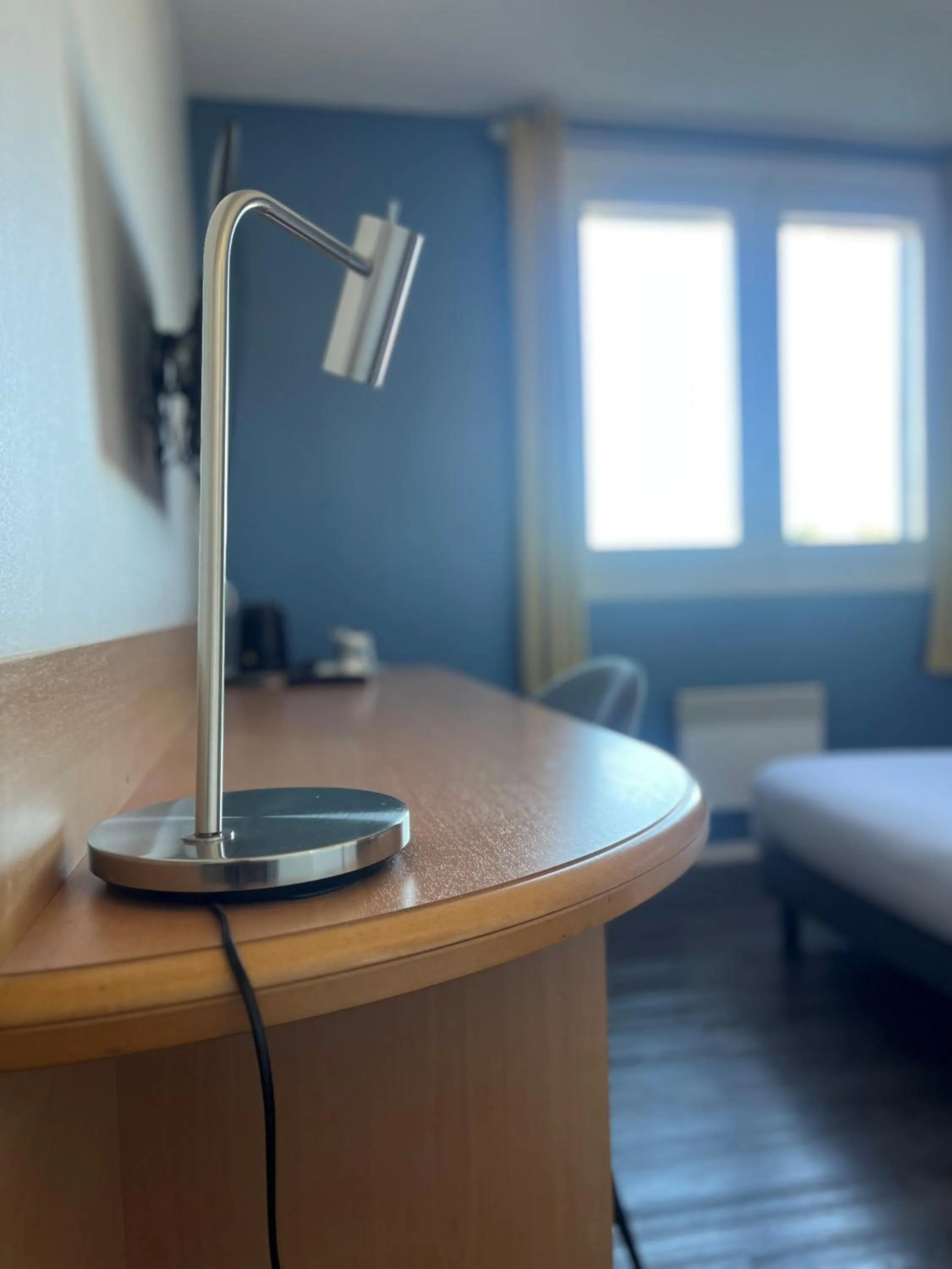 Bedroom, Bed in Hôtel de Bretagne