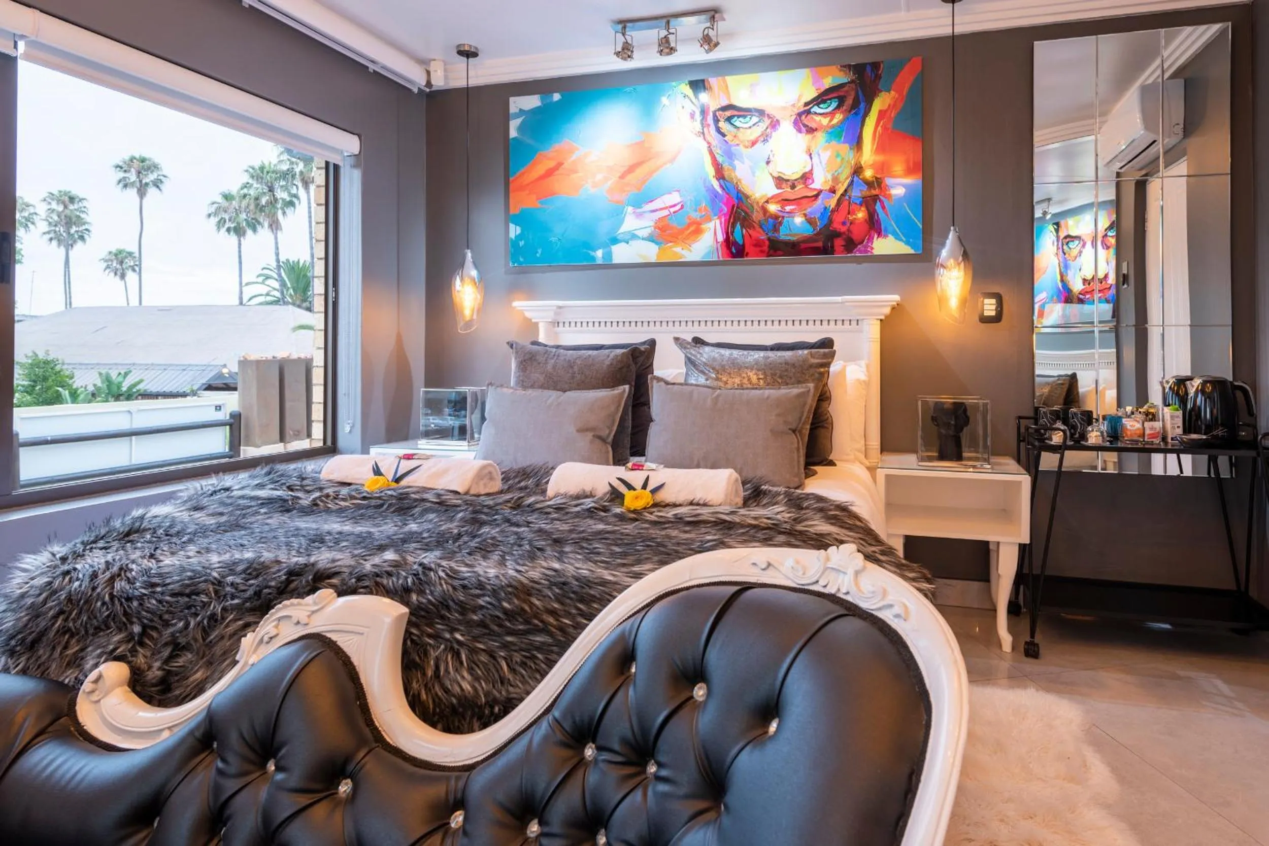 Bed in Wilderness Waters Boutique Suites - Adults Only