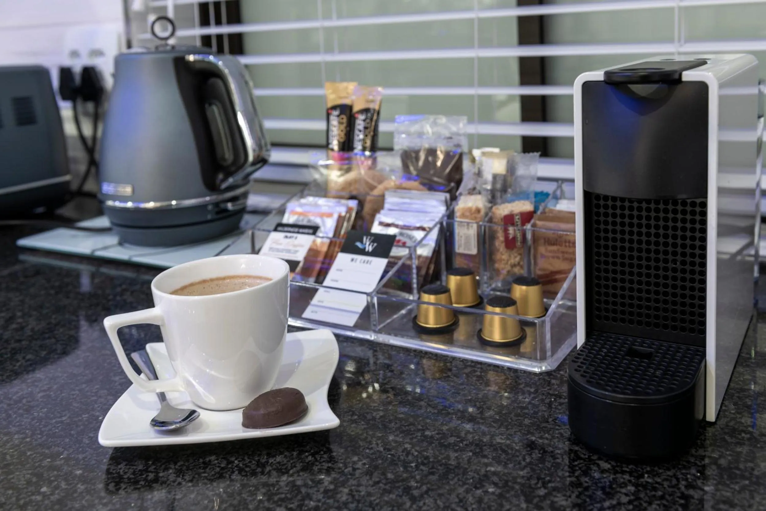 Coffee/tea facilities in Wilderness Waters Boutique Suites - Adults Only