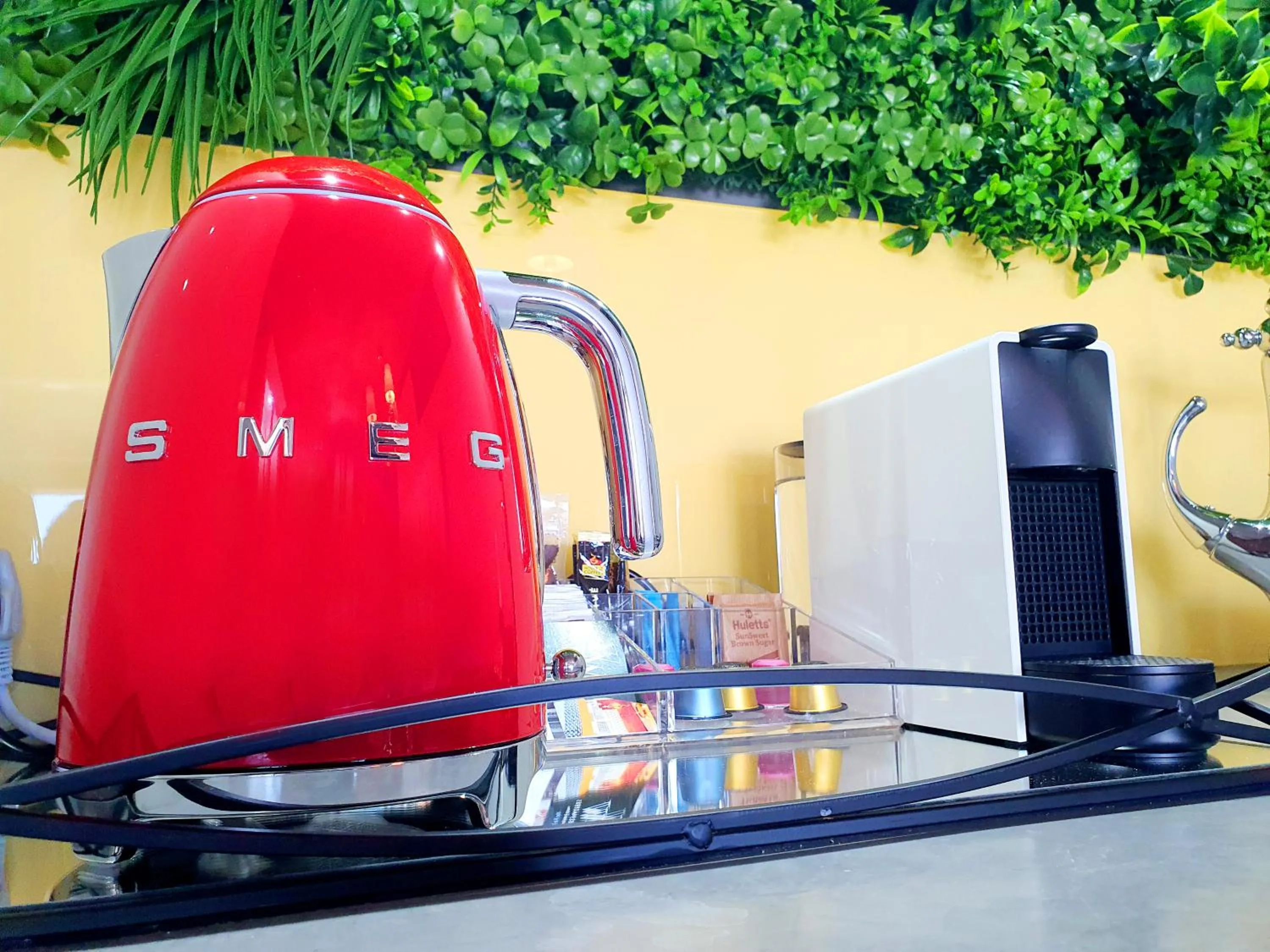 Coffee/tea facilities in Wilderness Waters Boutique Suites - Adults Only