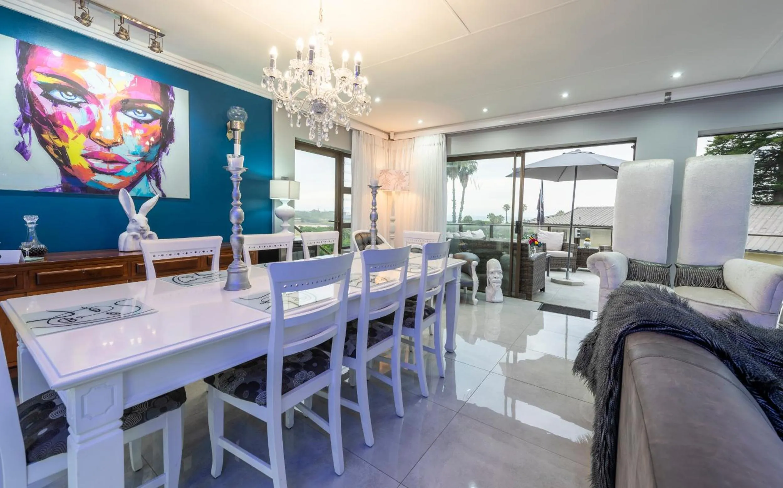 Dining area in Wilderness Waters Boutique Suites - Adults Only