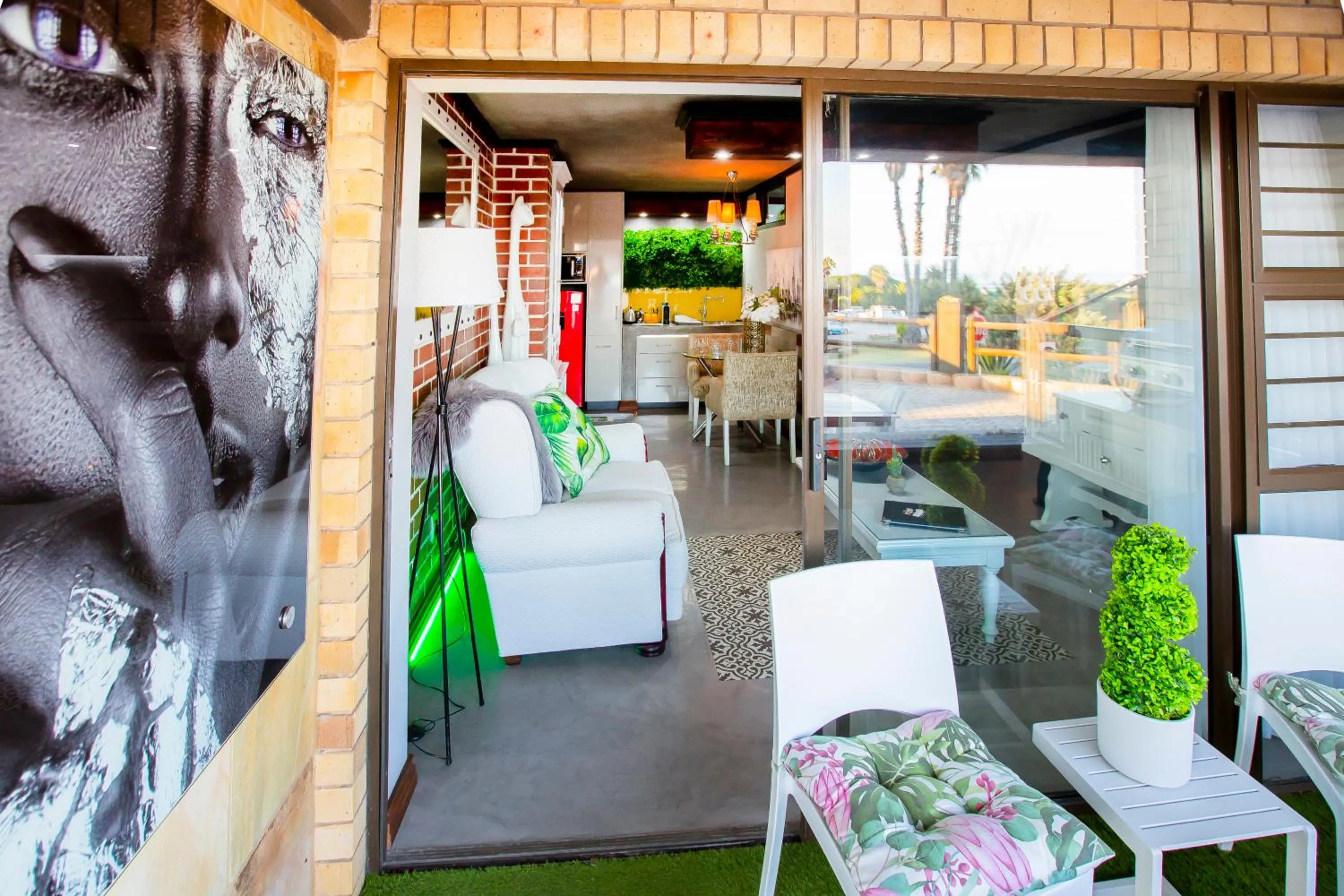 Patio in Wilderness Waters Boutique Suites - Adults Only