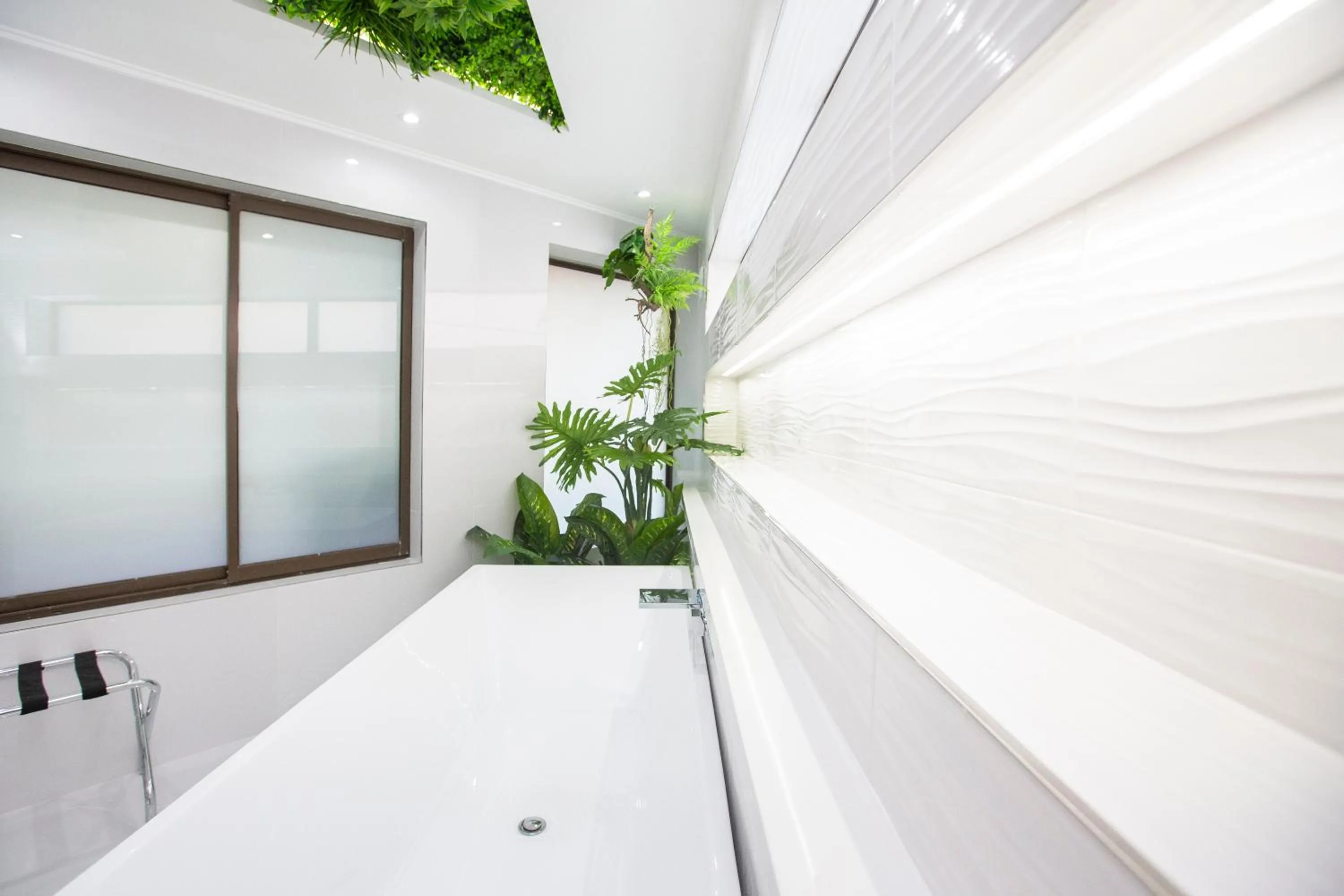 Bath in Wilderness Waters Boutique Suites - Adults Only