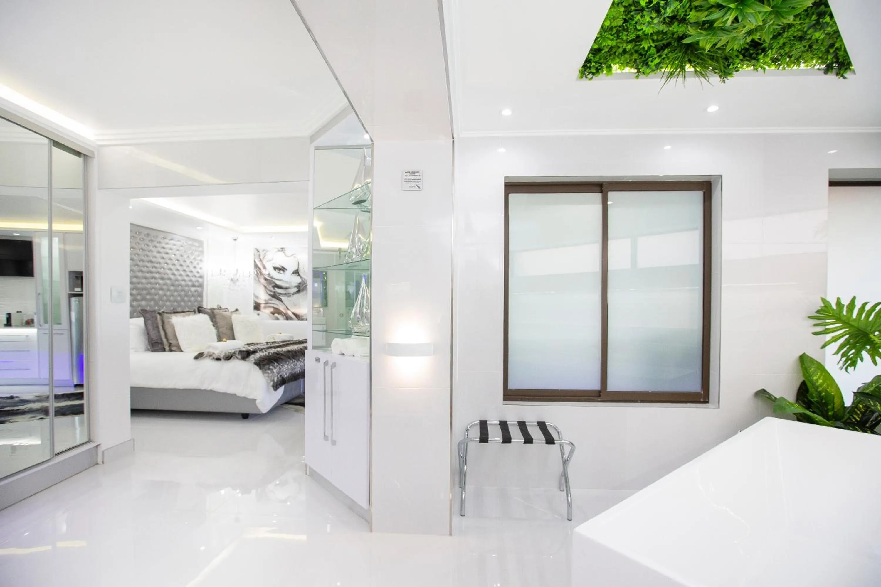 Decorative detail in Wilderness Waters Boutique Suites - Adults Only