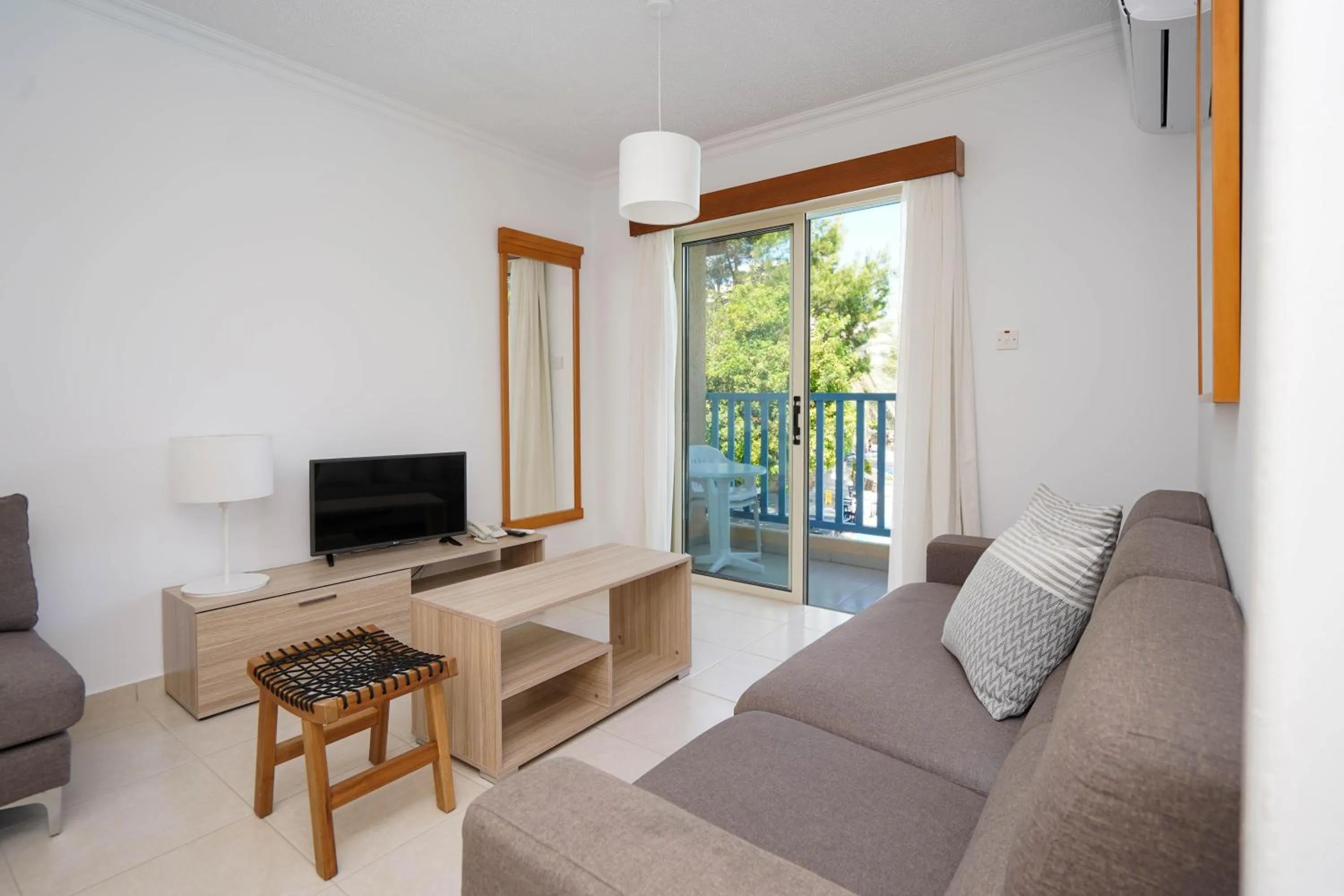 Photo of the whole room in Basilica Holiday Resort