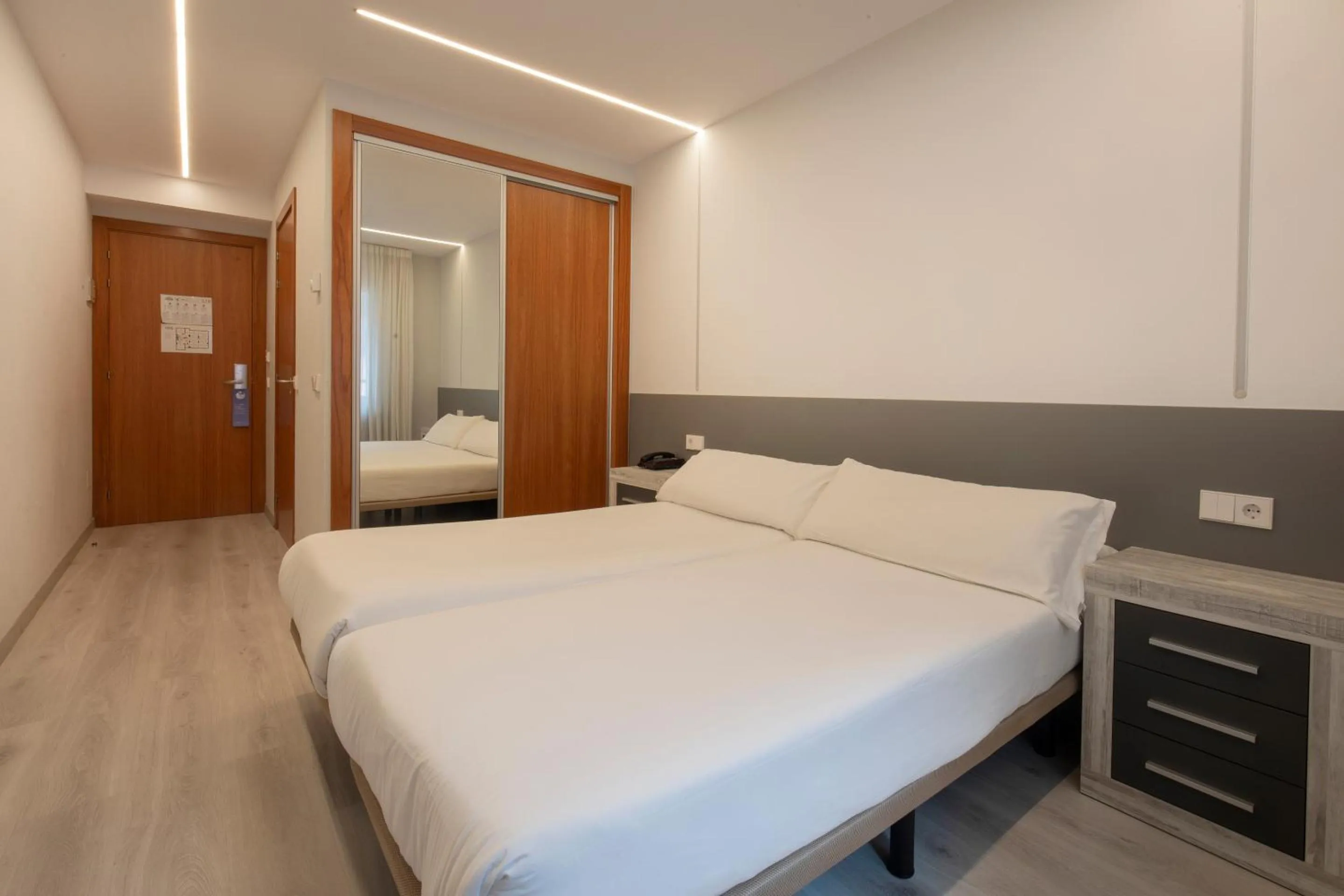 Bedroom, Bed in Hotel Oros by Nexta