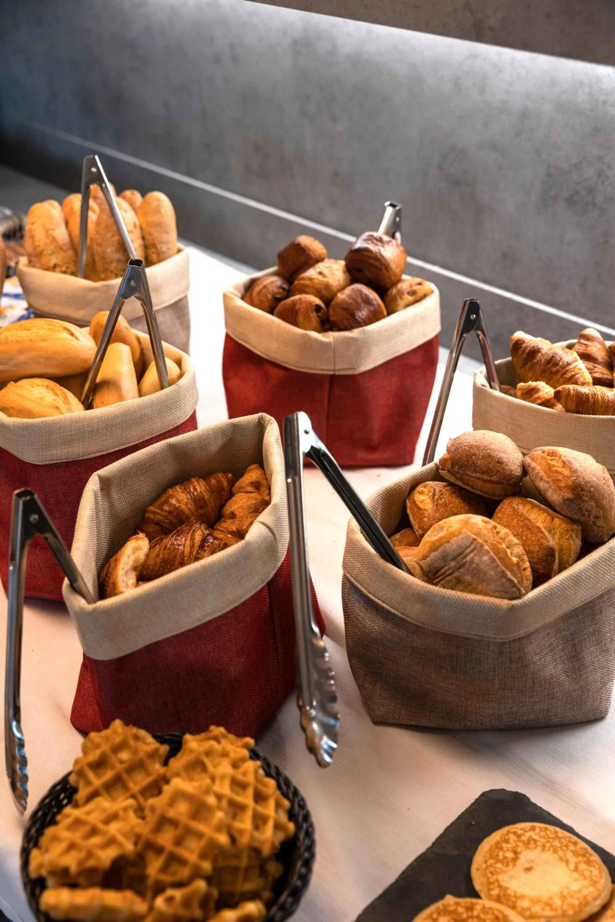 Buffet breakfast in Kyriad Chateauroux