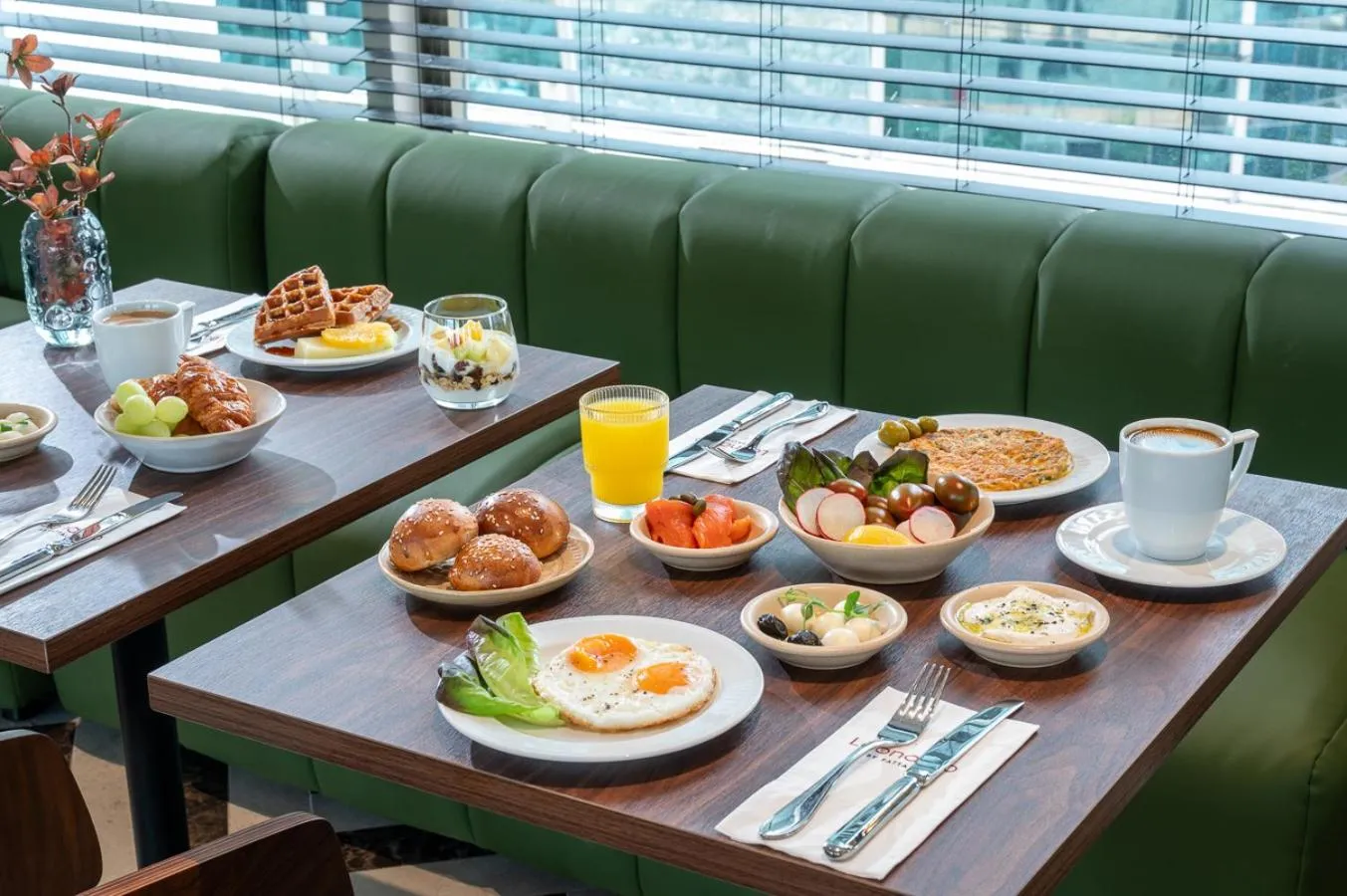 Breakfast in Leonardo Plaza City Tower Tel Aviv