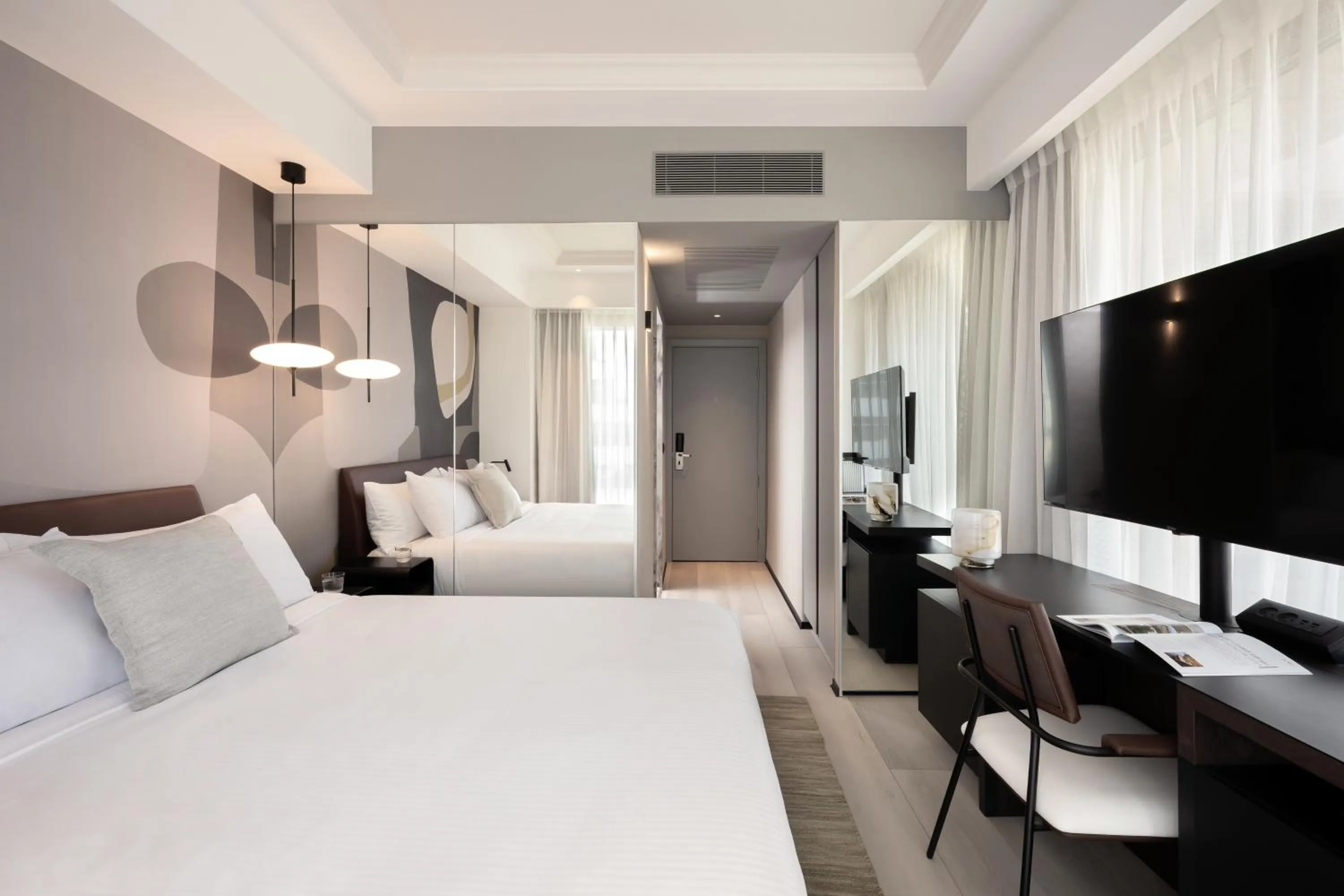 Bed in Leonardo Plaza City Tower Tel Aviv