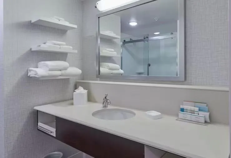 Hampton Inn & Suites Hood River