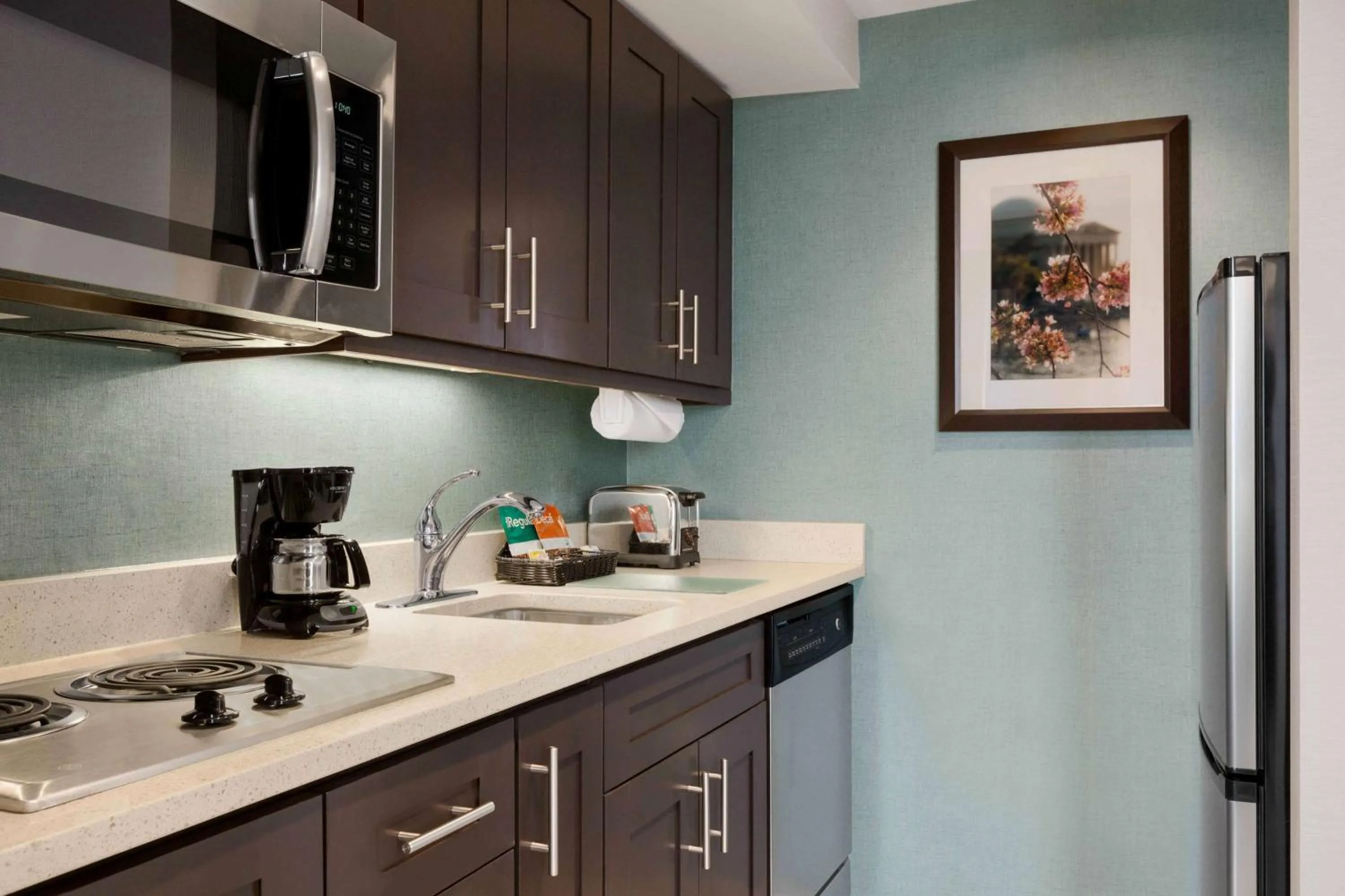 Kitchen or kitchenette in Homewood Suites by Hilton Washington DC Convention Center