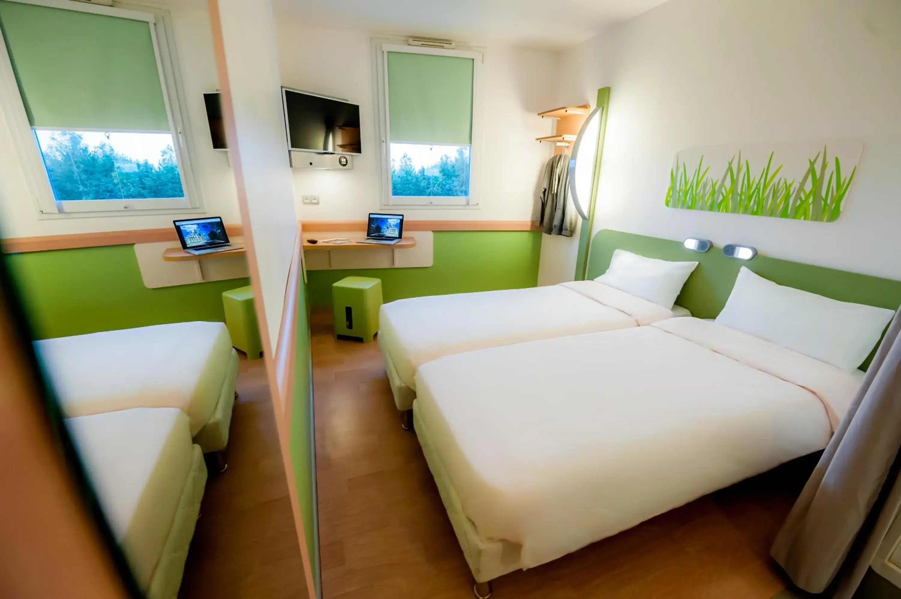 Twin Room in Ibis Budget Bayeux Twin Room in Ibis Budget Bayeux