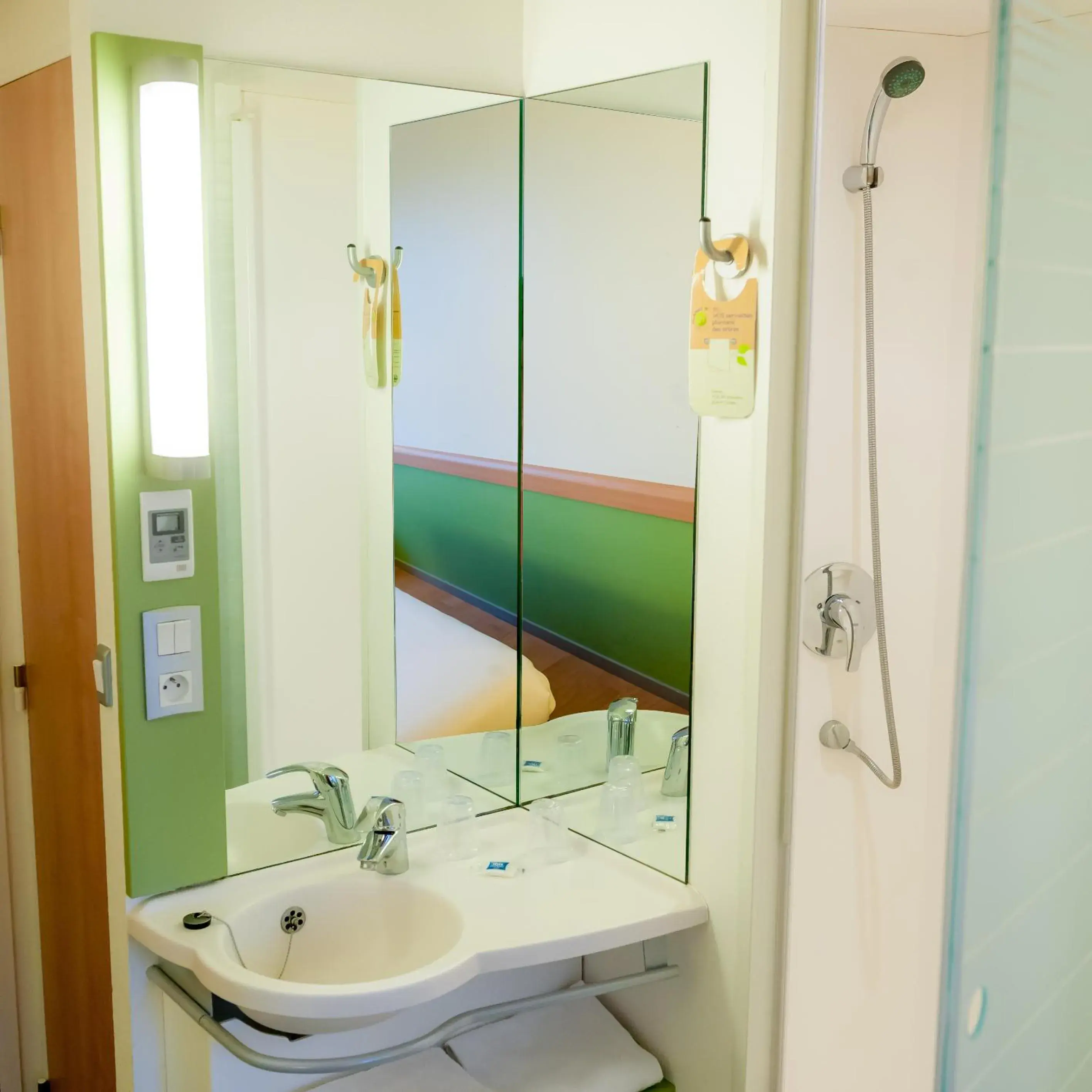 Single Room in Ibis Budget Bayeux Single Room in Ibis Budget Bayeux