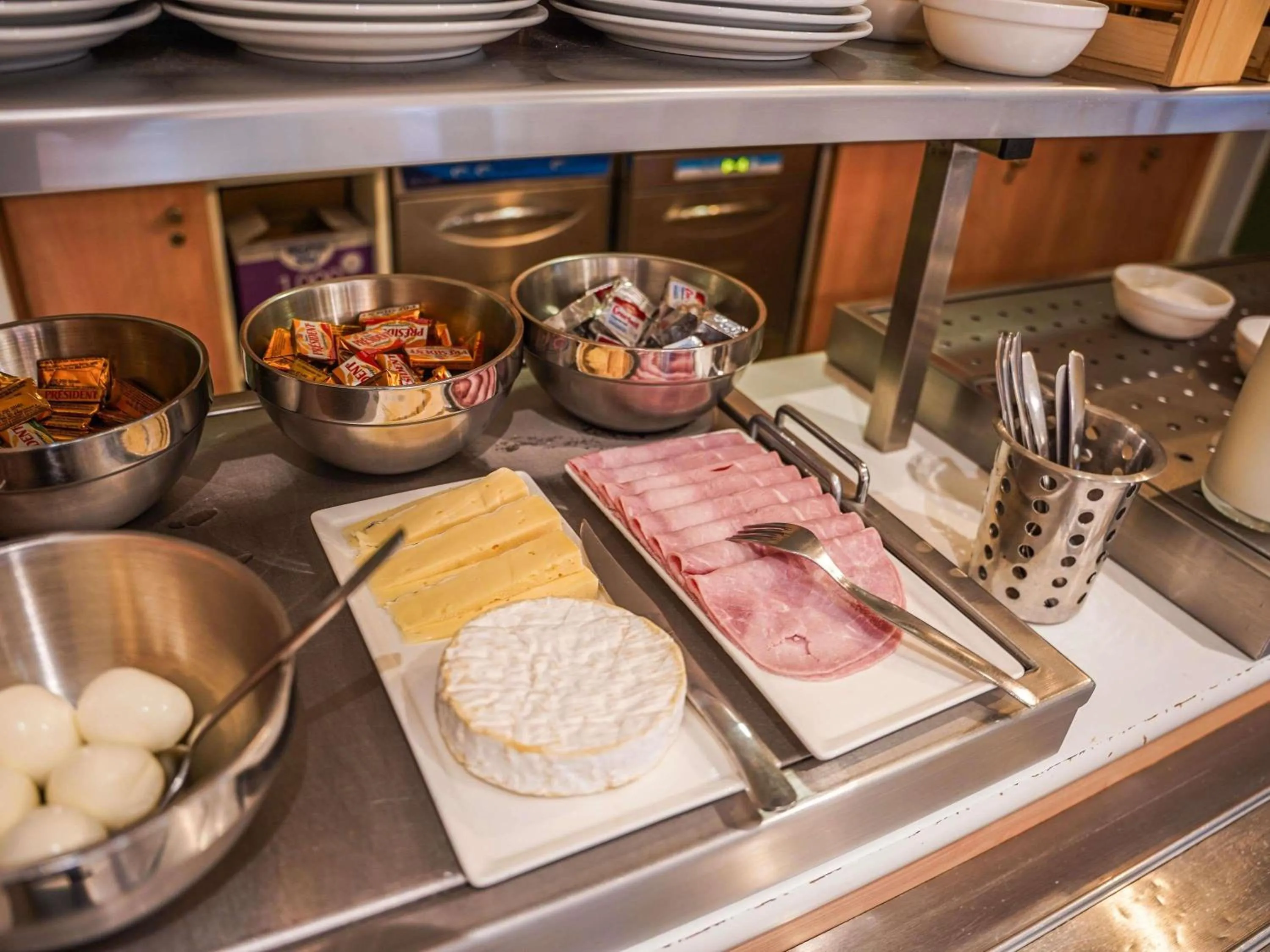 Breakfast in Ibis Budget Bayeux