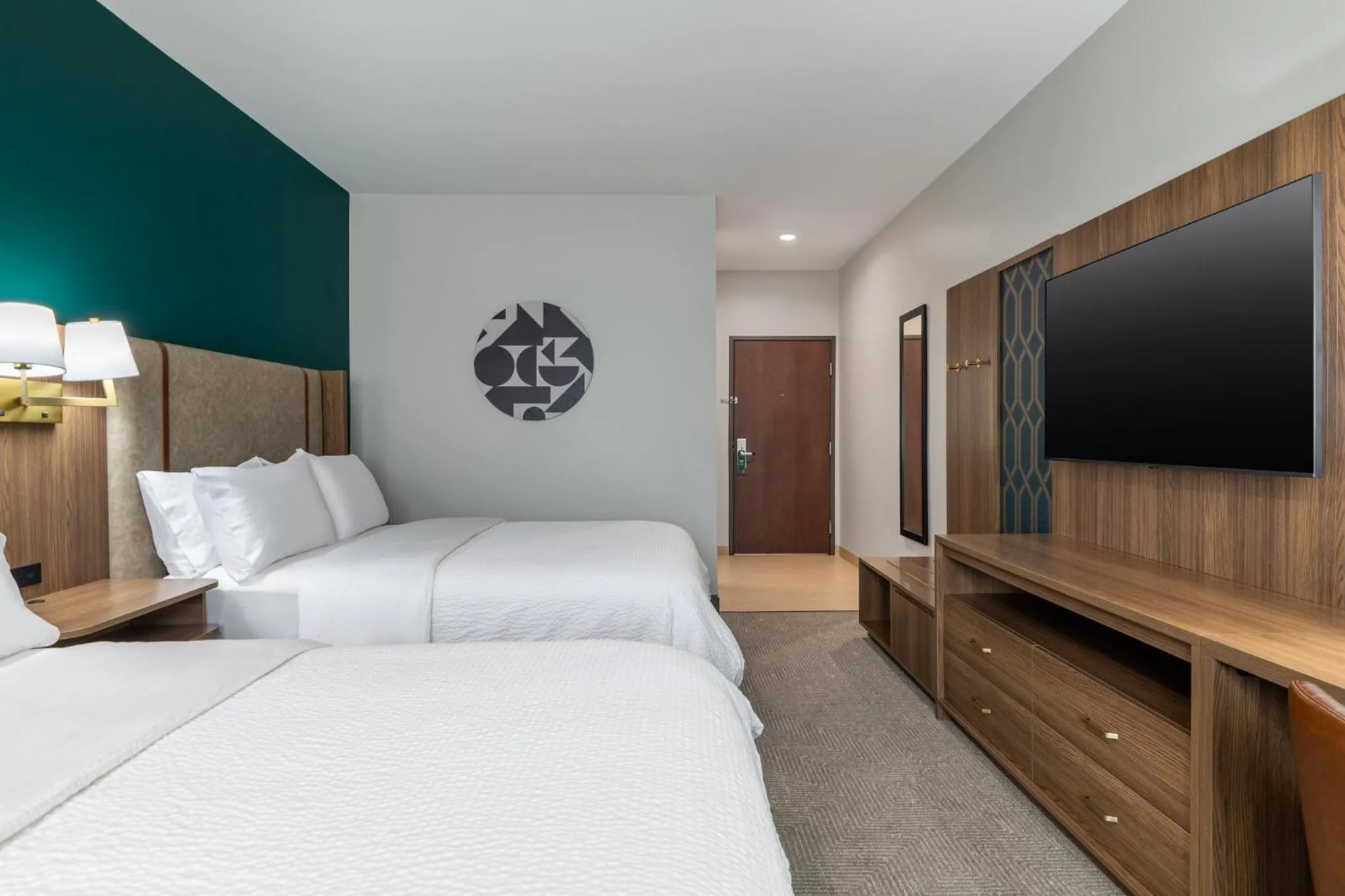 Photo of the whole room, Bed in Galveston Inn & Suites Hotel