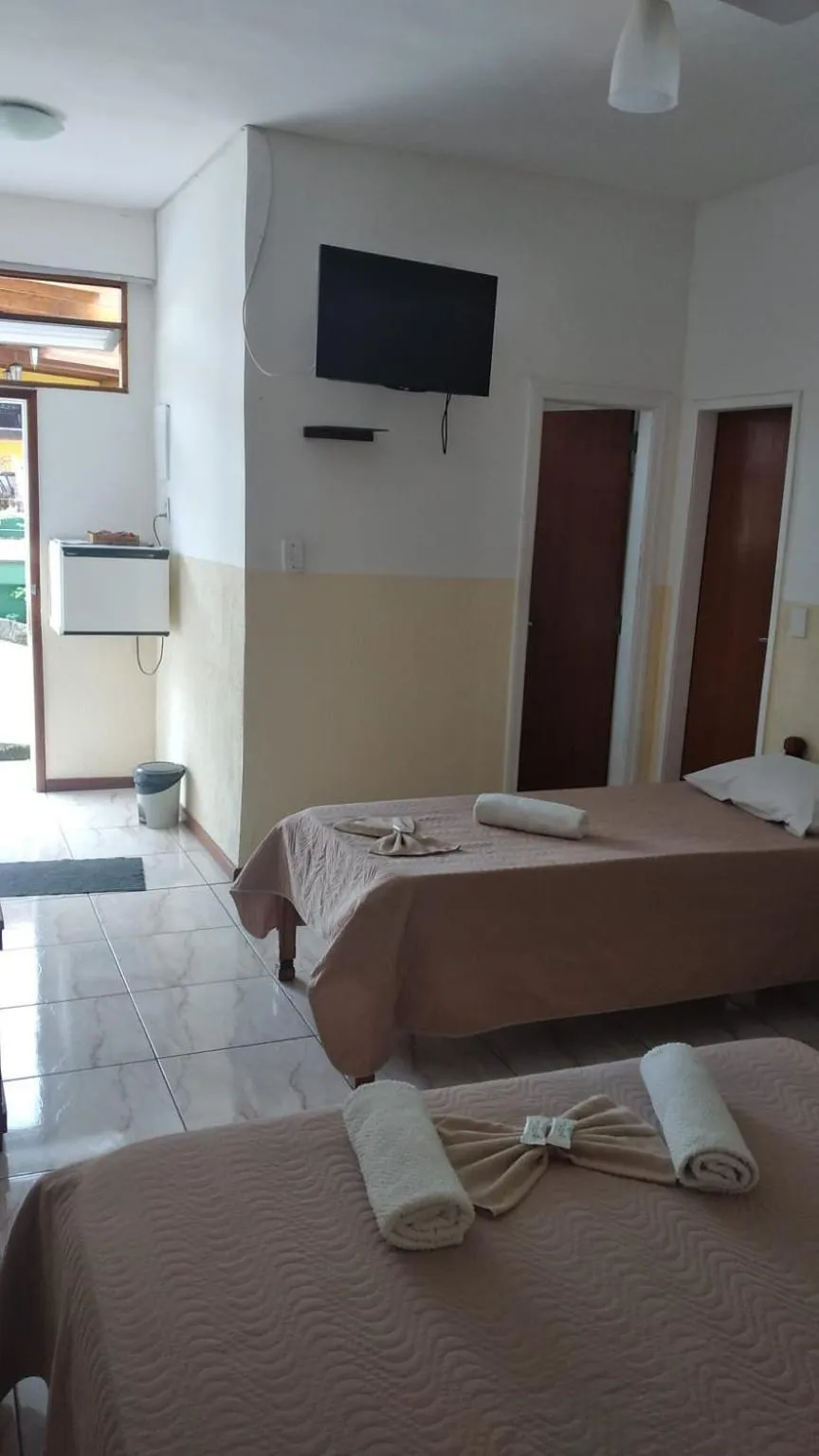 Quadruple Room with Private Bathroom in Pousada Sitio Sossego