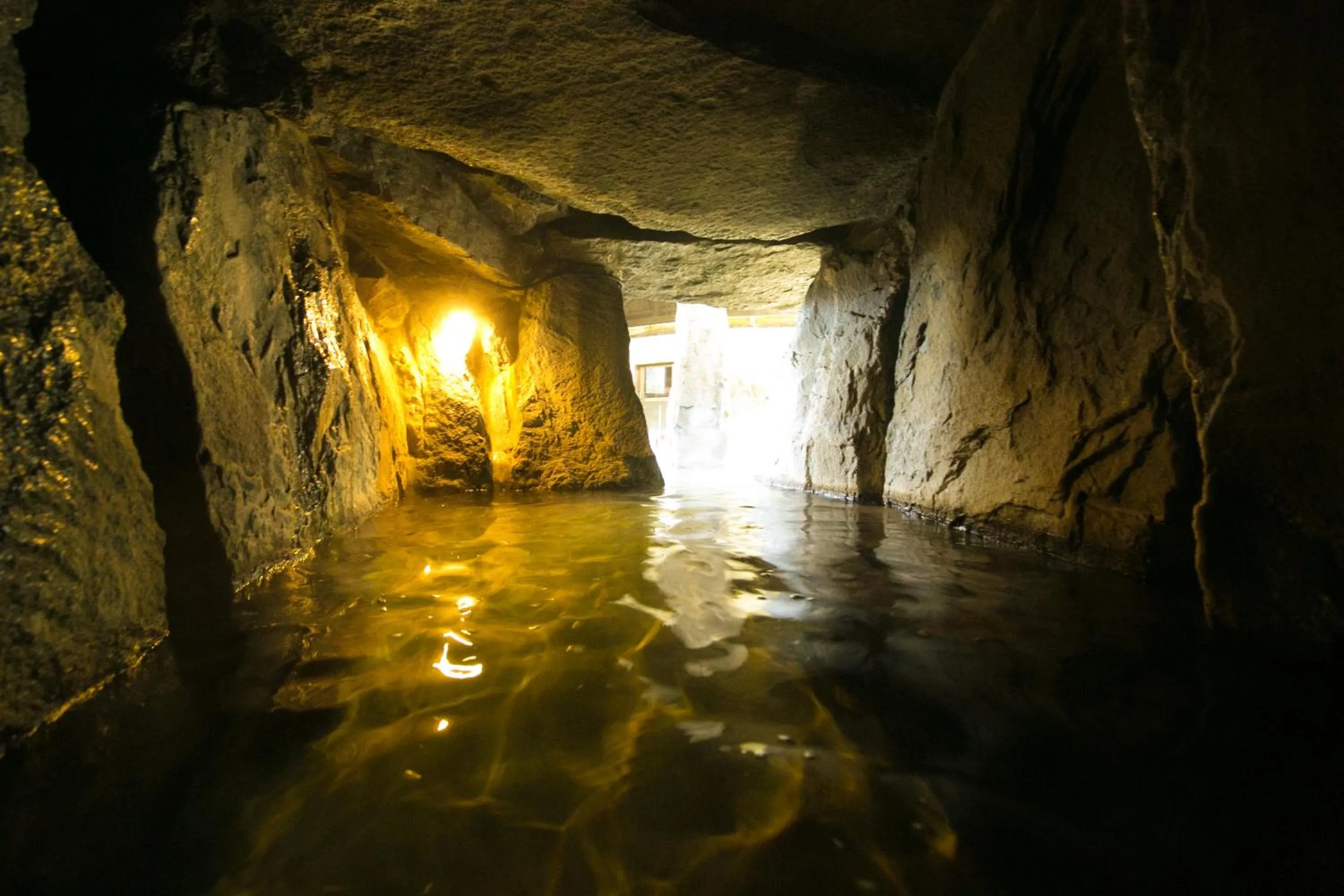 Hot Spring Bath in Kinosato Yamanoyu