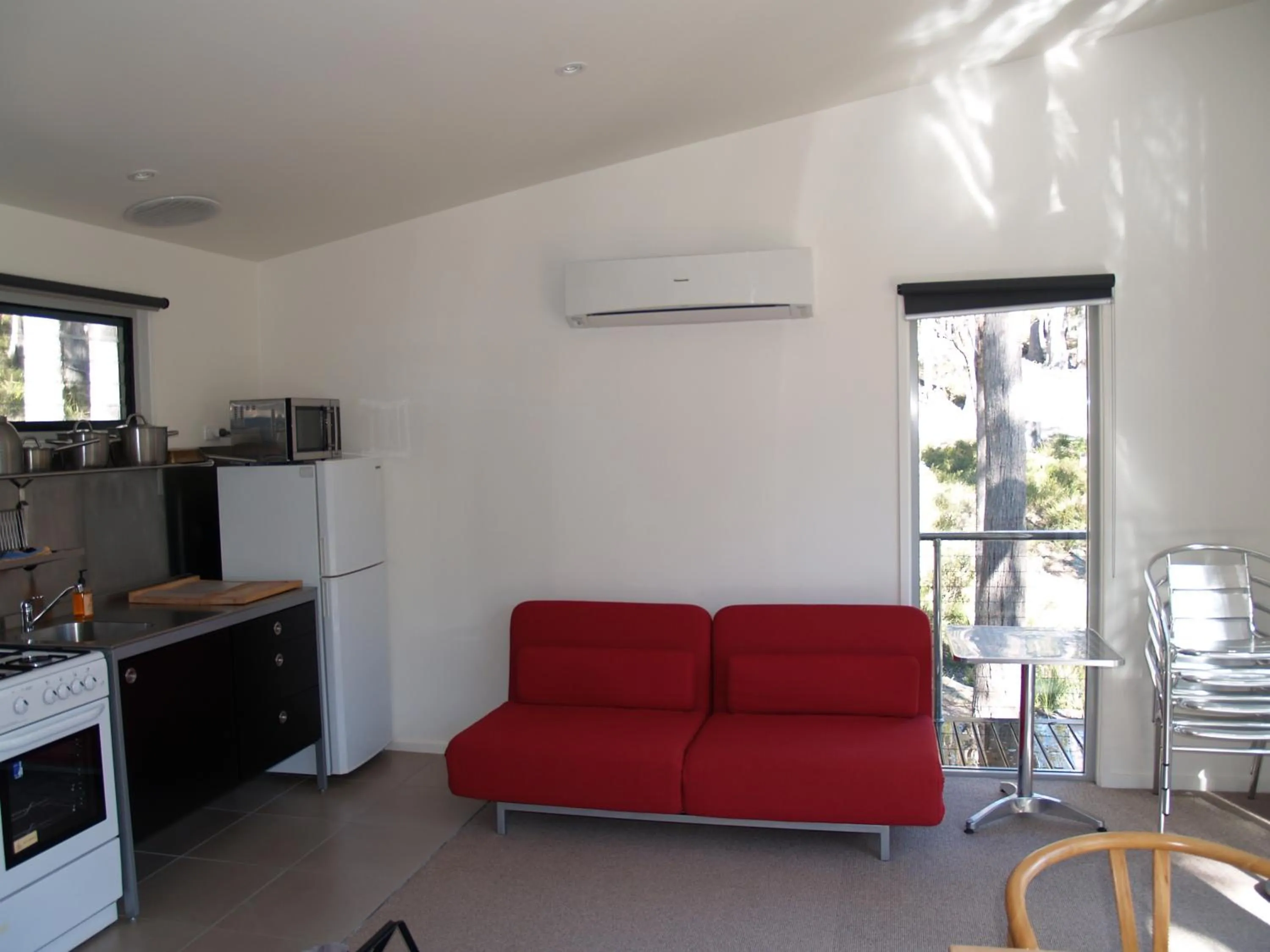 Seating area in Craggy Peaks Wilderness Cabins