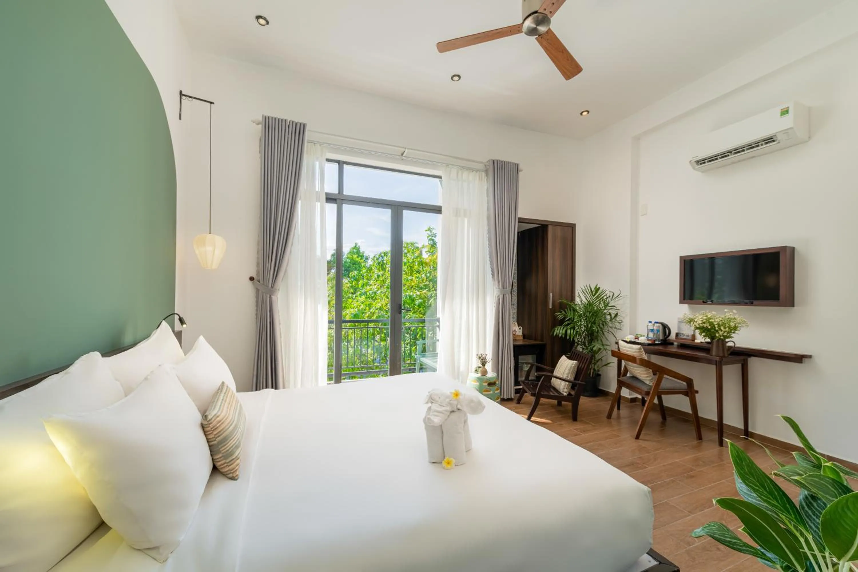 TV and multimedia, Bed in Volar Hoi An